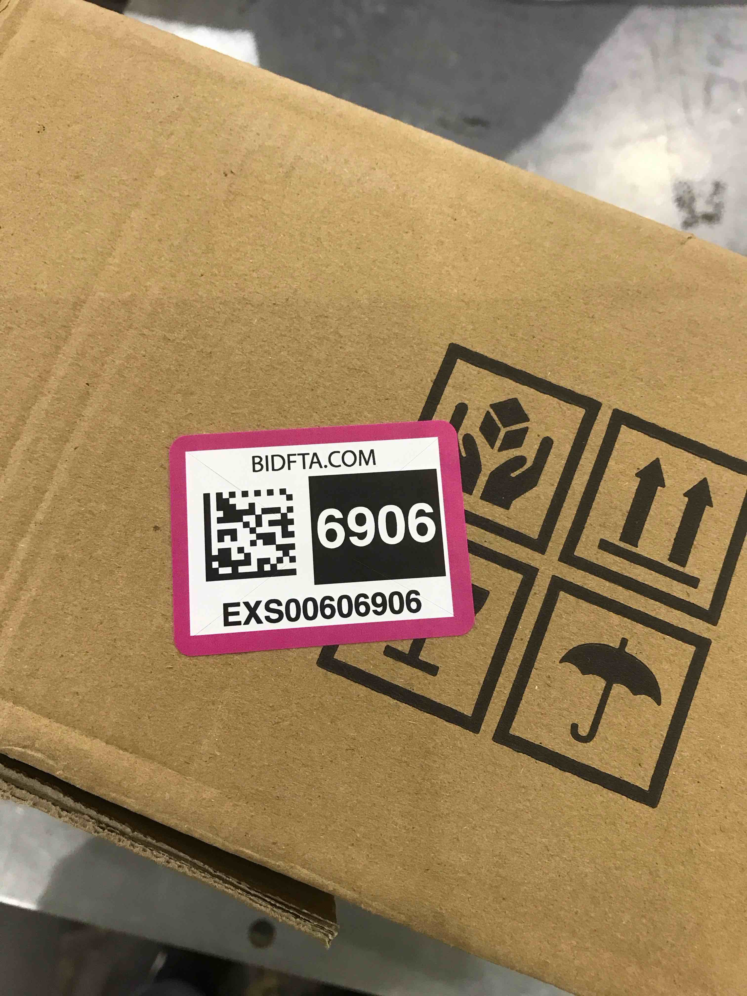 https://s3.amazonaws.com/lotting-images-prod/bidfta/EXS00606906_1698327639097.jpeg