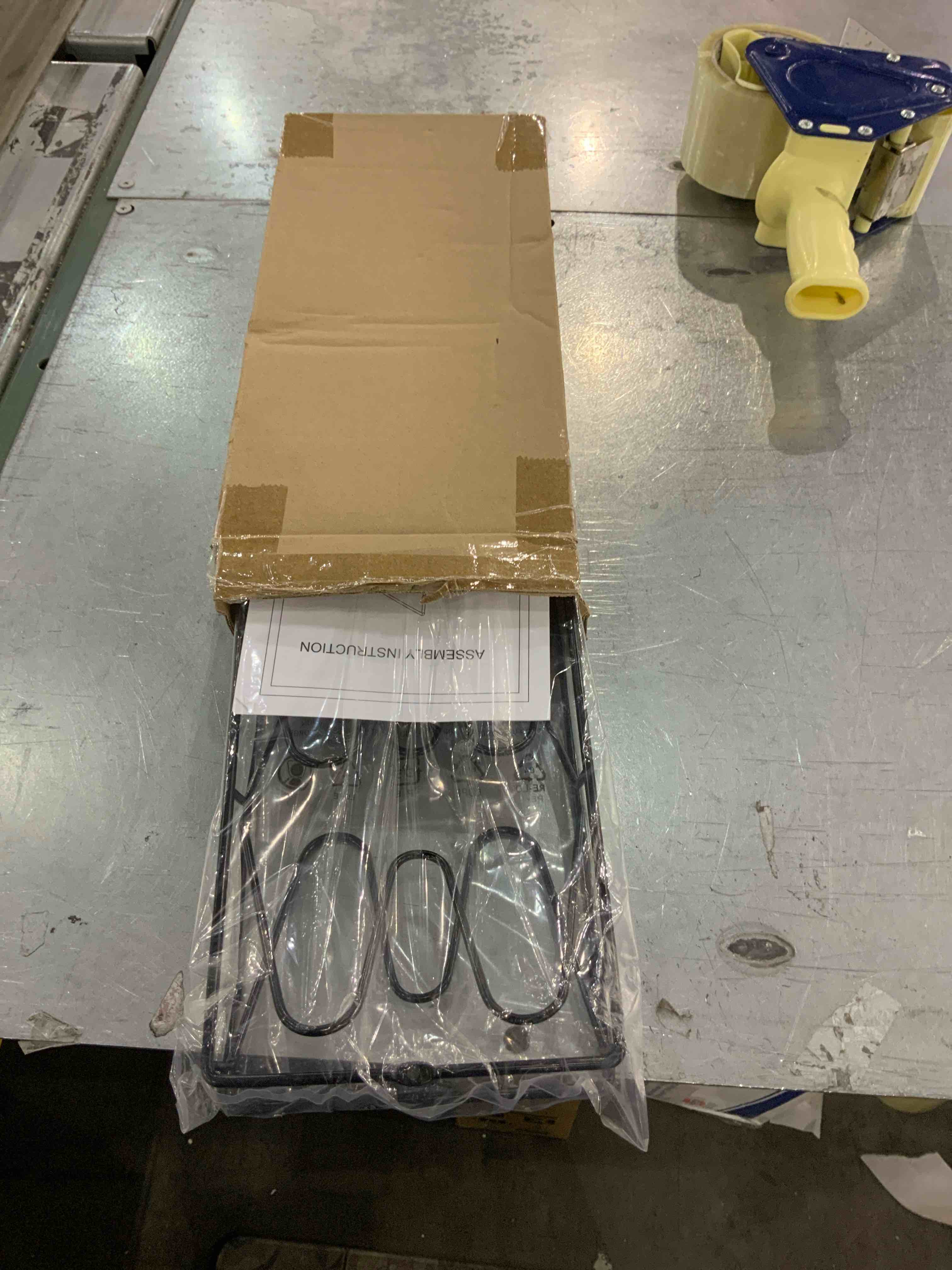 https://s3.amazonaws.com/lotting-images-prod/bidfta/EXS00607521_1698235937626.jpeg