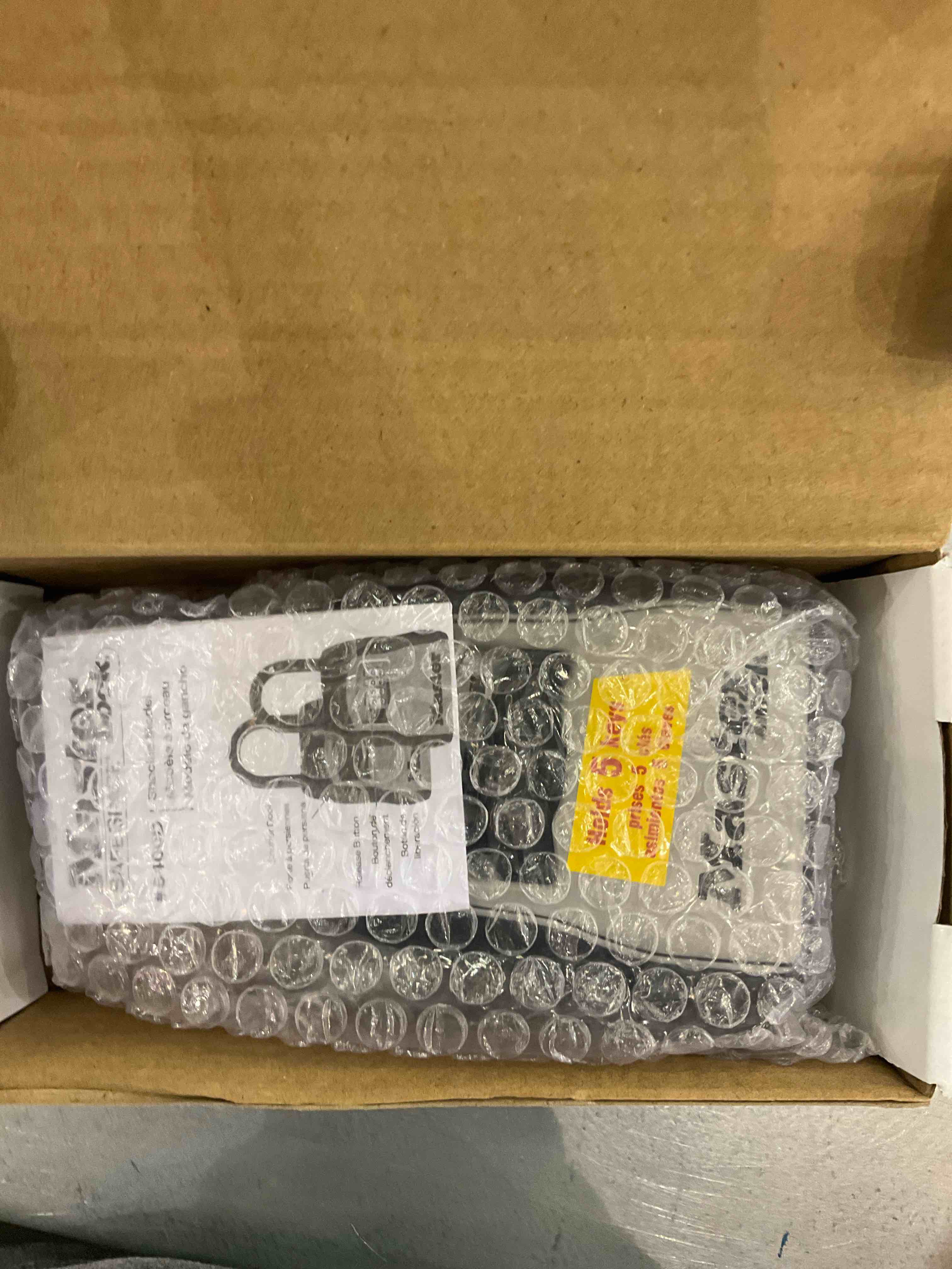 https://s3.amazonaws.com/lotting-images-prod/bidfta/EXS00608195_1698076438672.jpeg