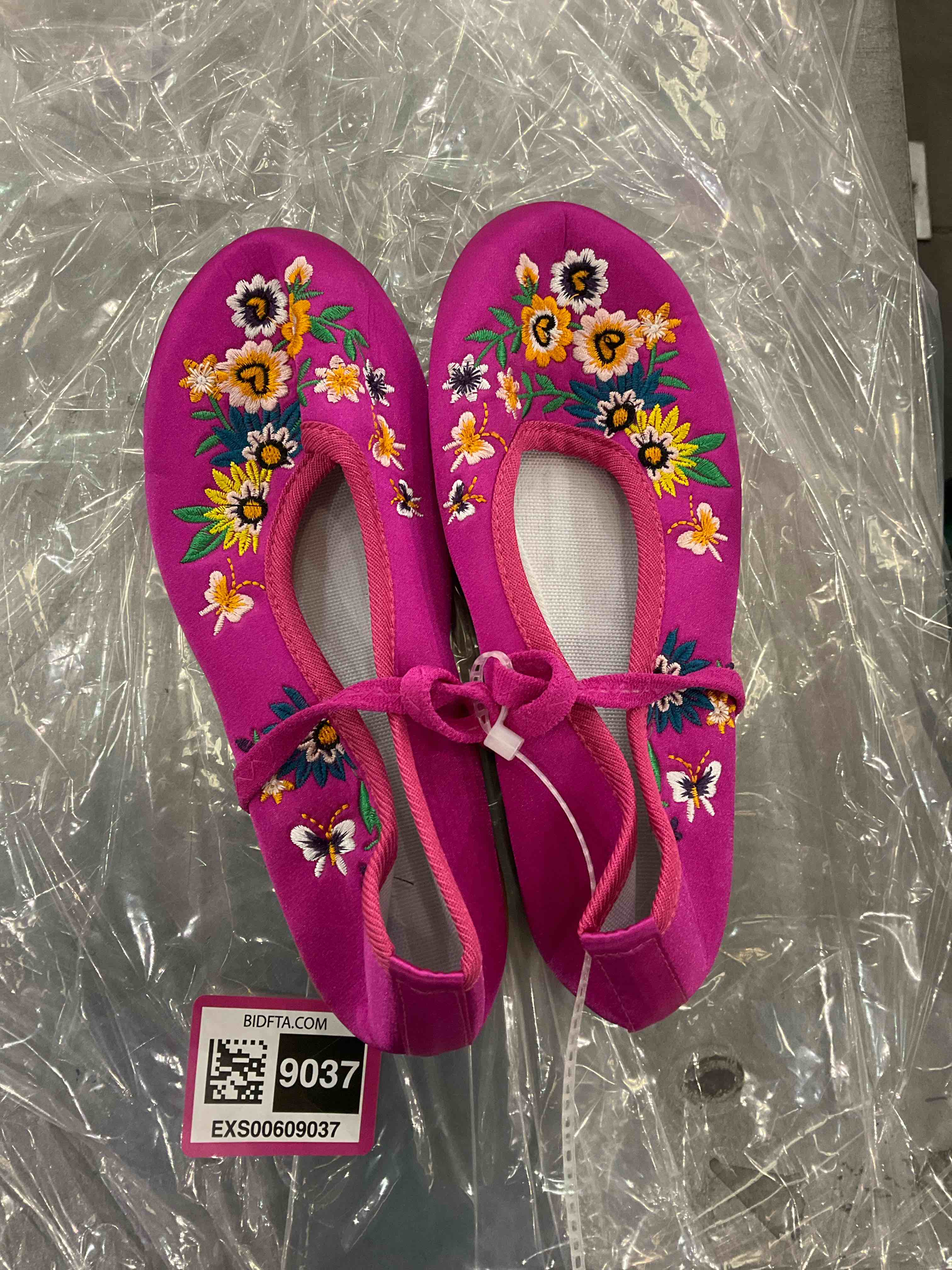 talhon casual slip-on floral pink shoe size 34