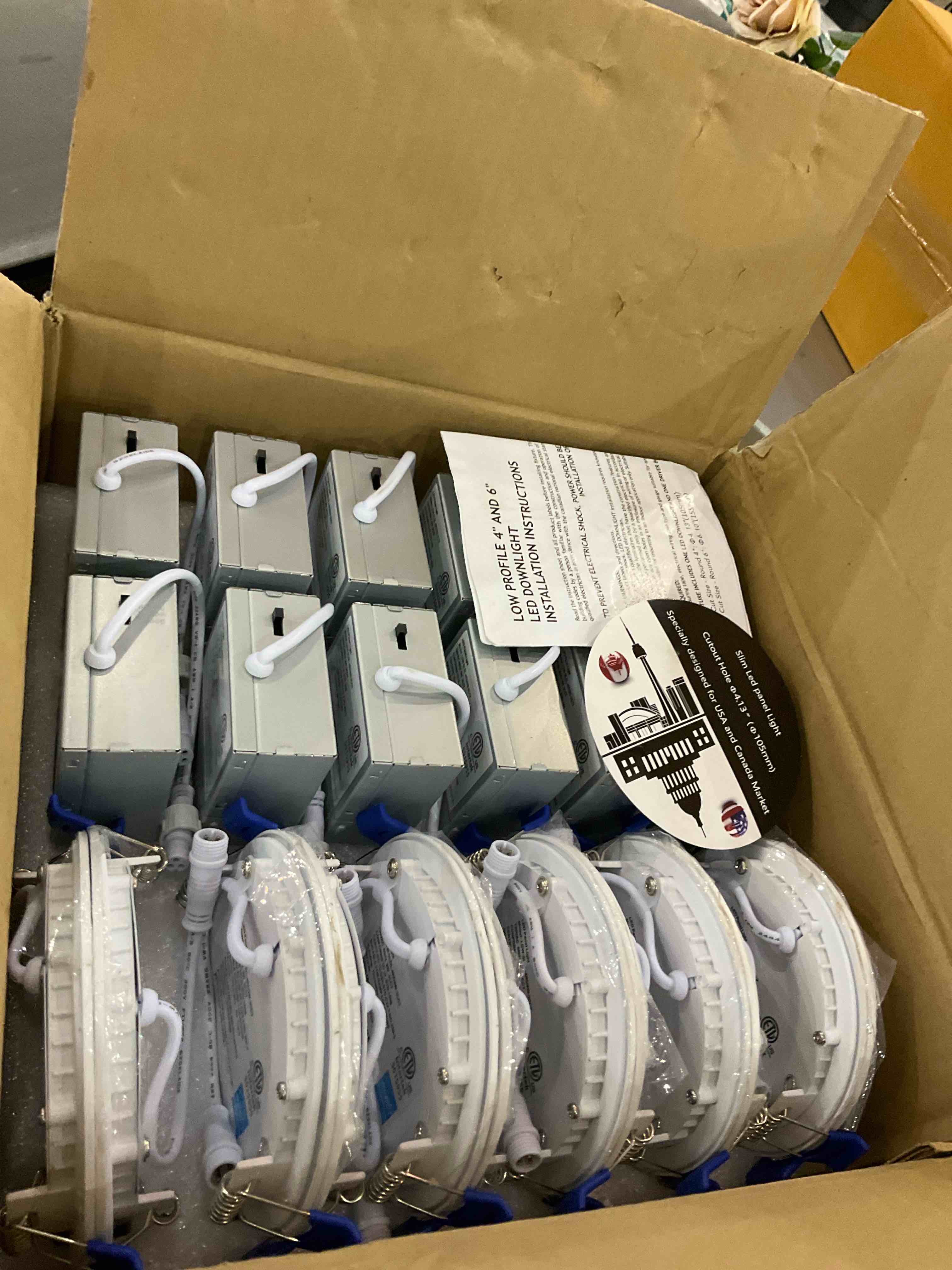 https://s3.amazonaws.com/lotting-images-prod/bidfta/EXS00610817_1700675698688.jpeg