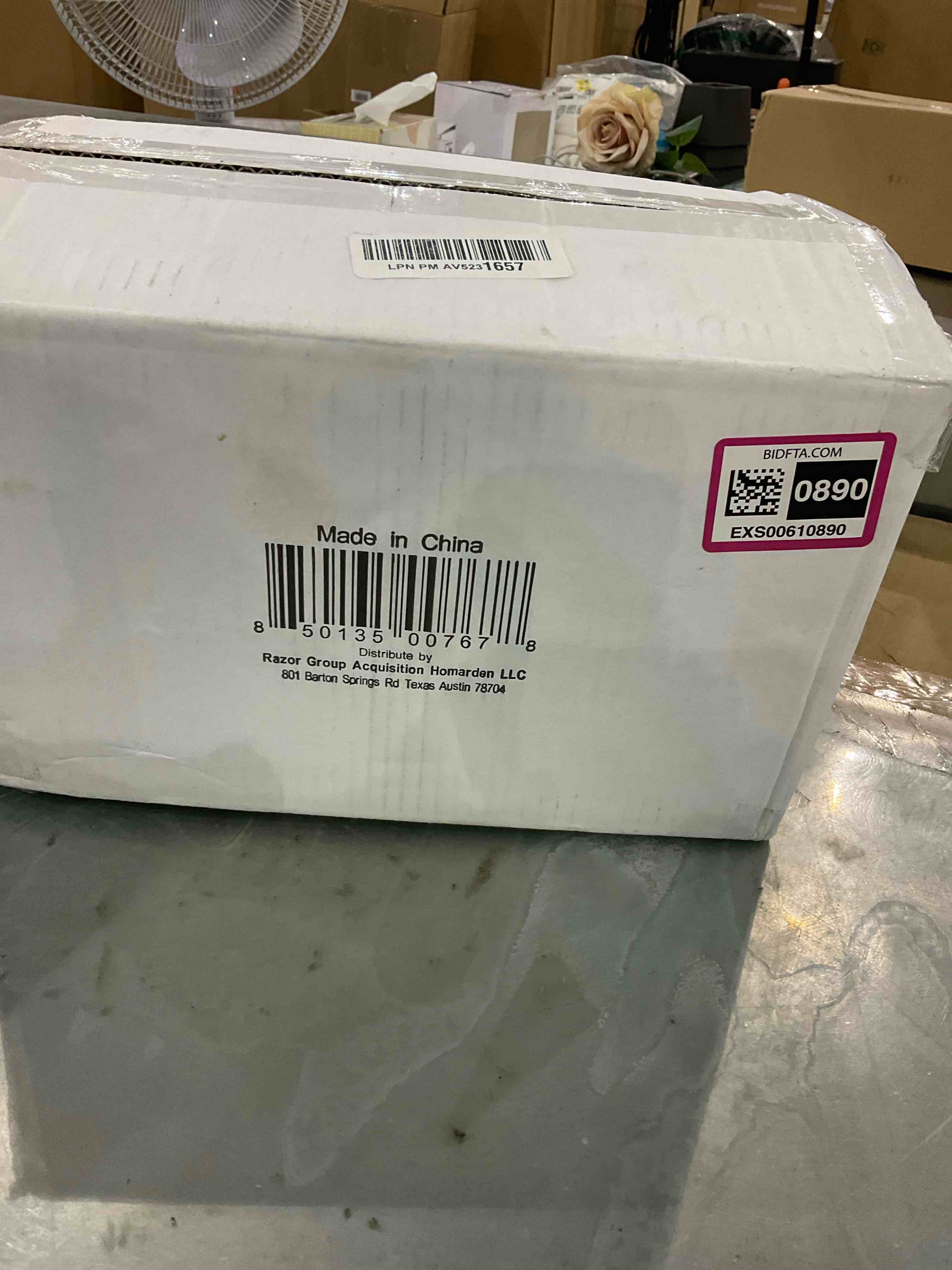 https://s3.amazonaws.com/lotting-images-prod/bidfta/EXS00610890_1701089884498.jpeg