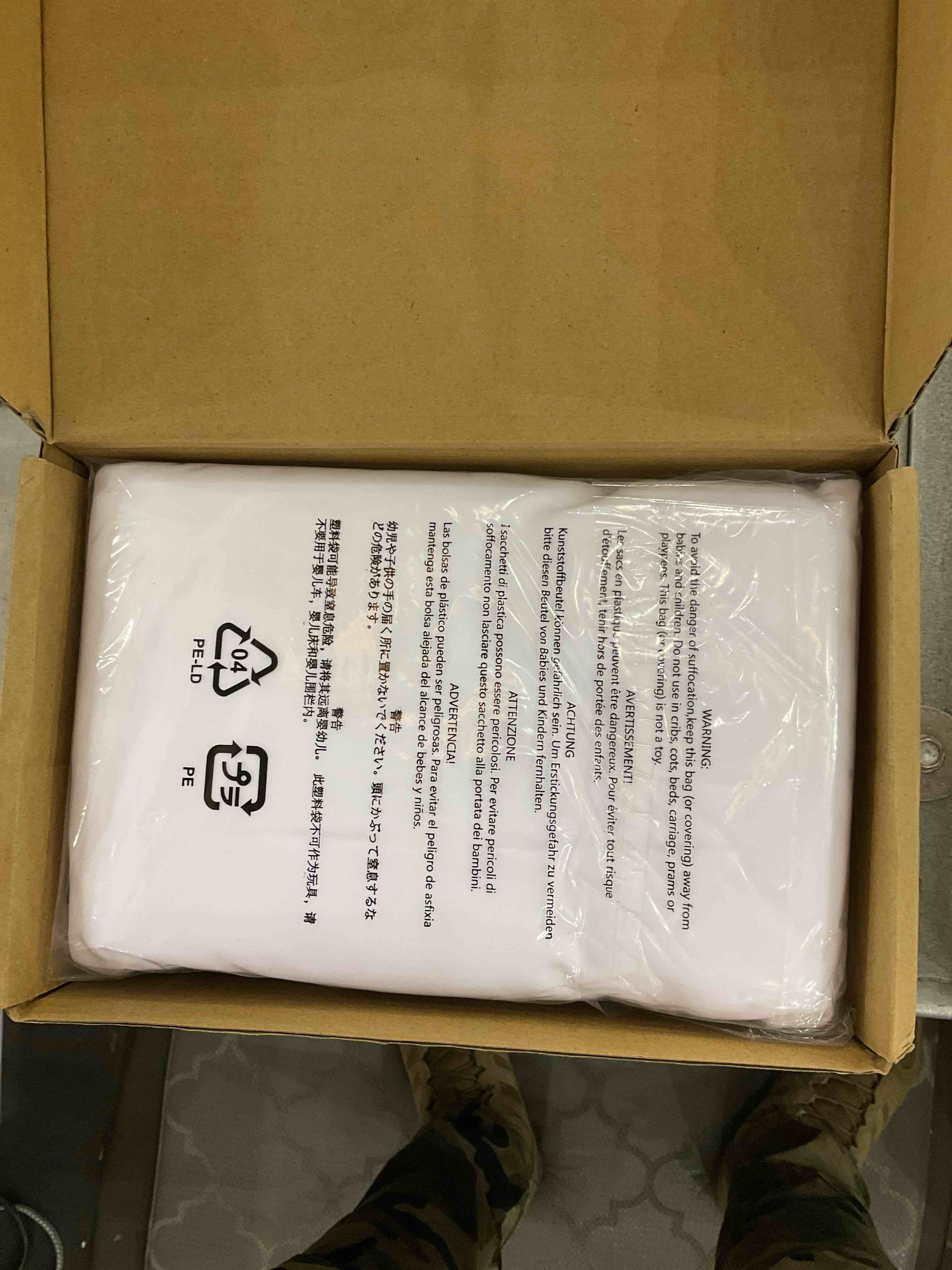 https://s3.amazonaws.com/lotting-images-prod/bidfta/EXS00611722_1698071512824.jpeg