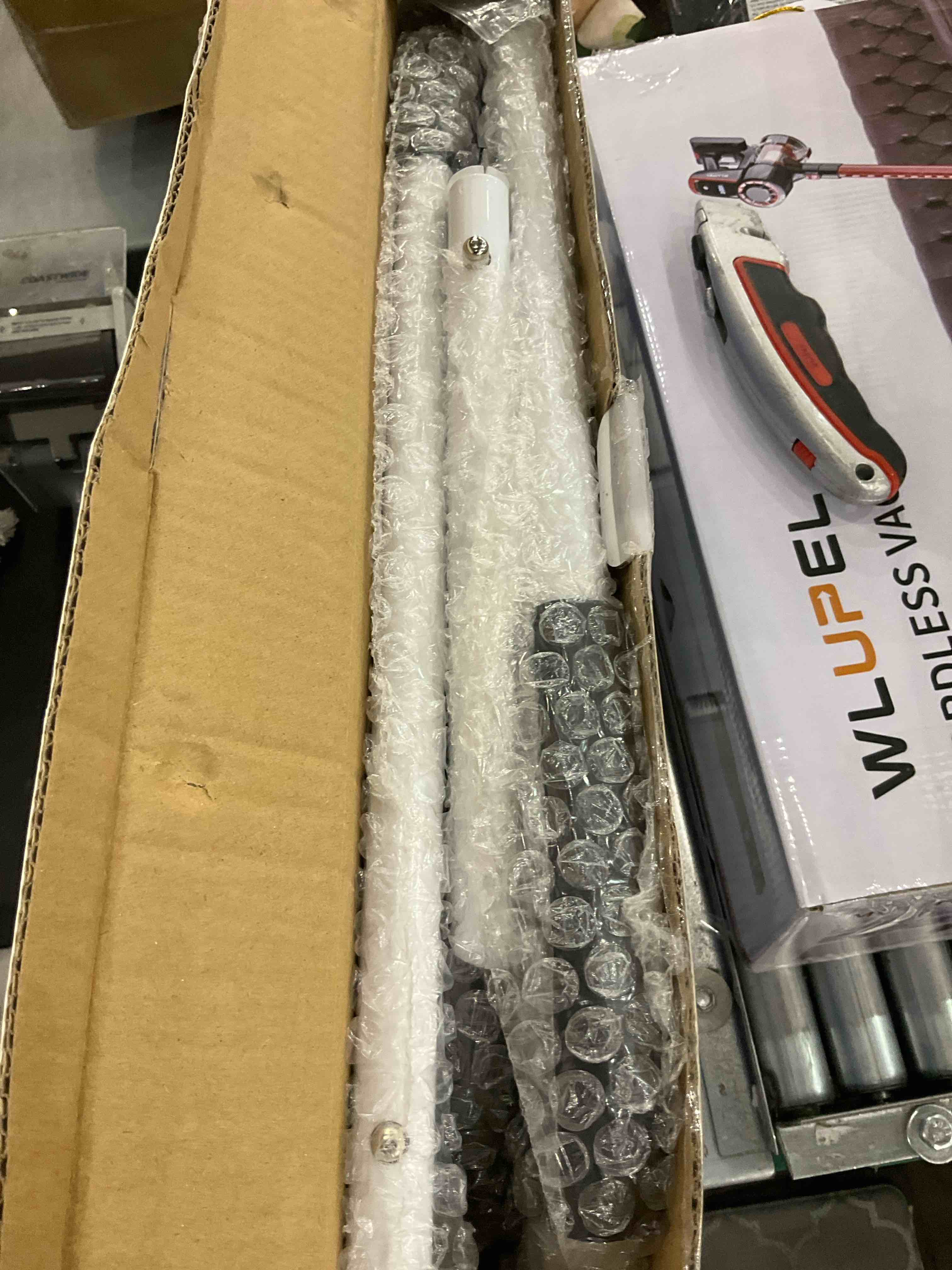 https://s3.amazonaws.com/lotting-images-prod/bidfta/EXS00611876_1698155016185.jpeg