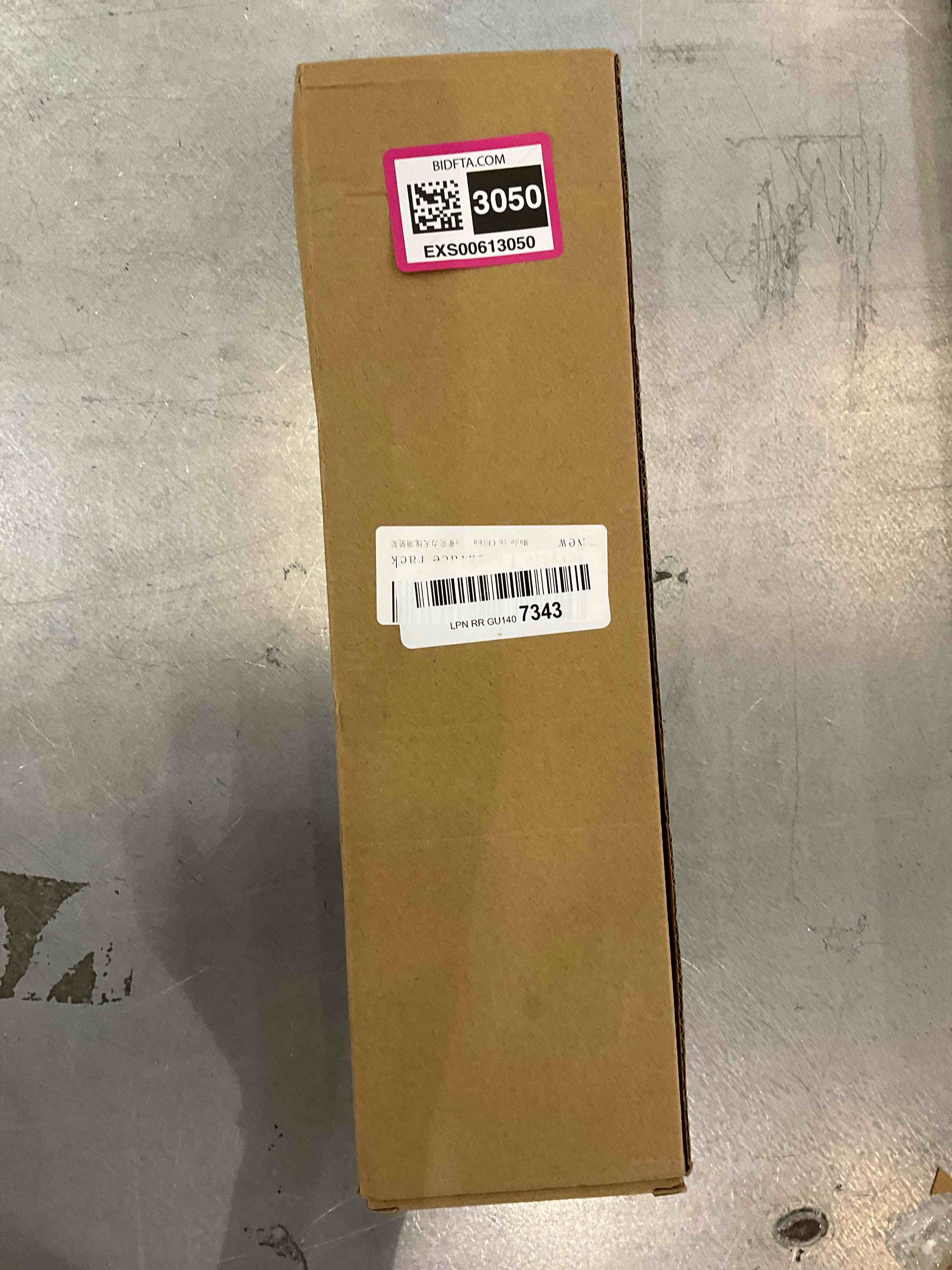 https://s3.amazonaws.com/lotting-images-prod/bidfta/EXS00613050_1697812331723.jpeg