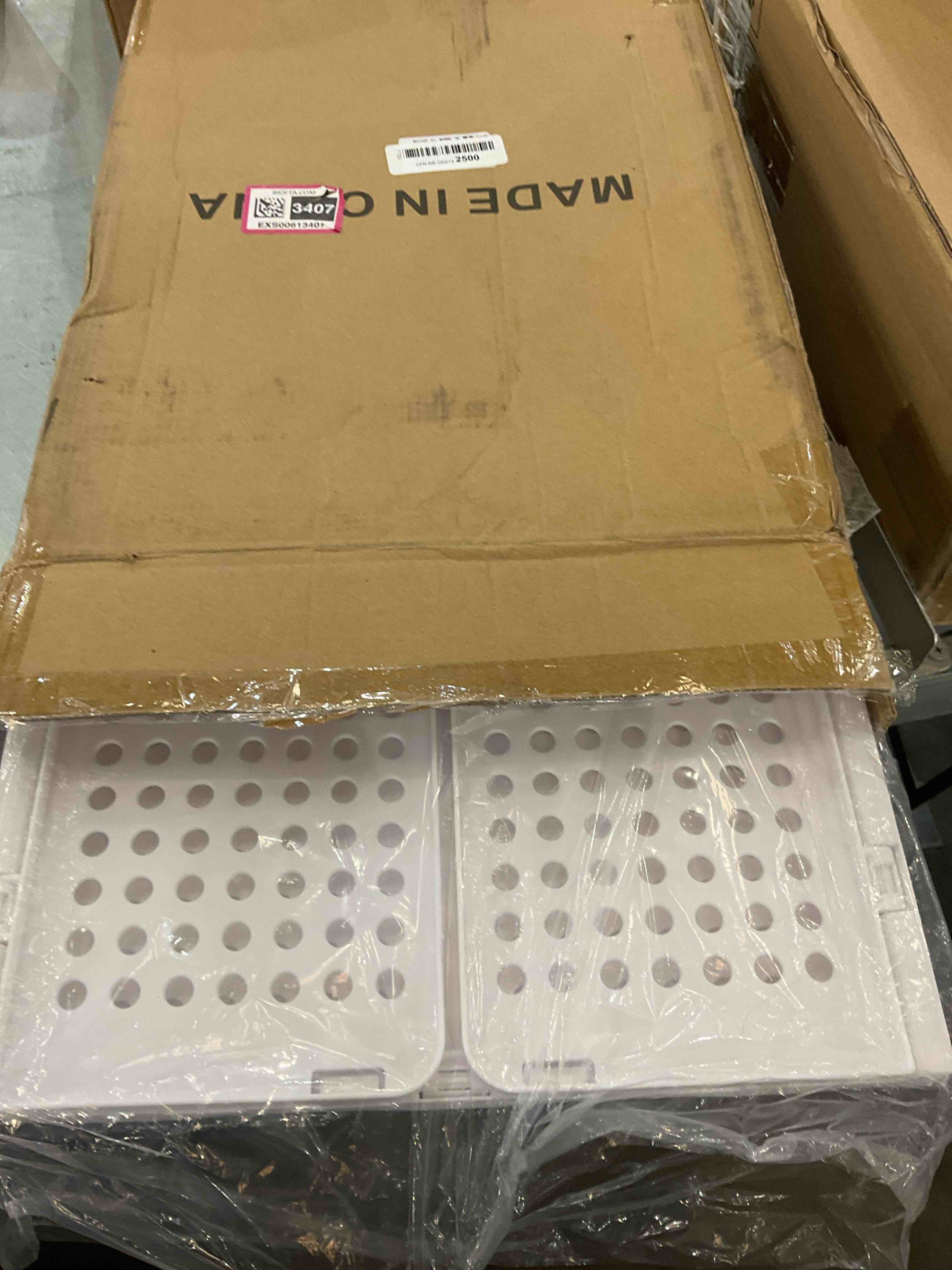 https://s3.amazonaws.com/lotting-images-prod/bidfta/EXS00613407_1698167958840.jpeg