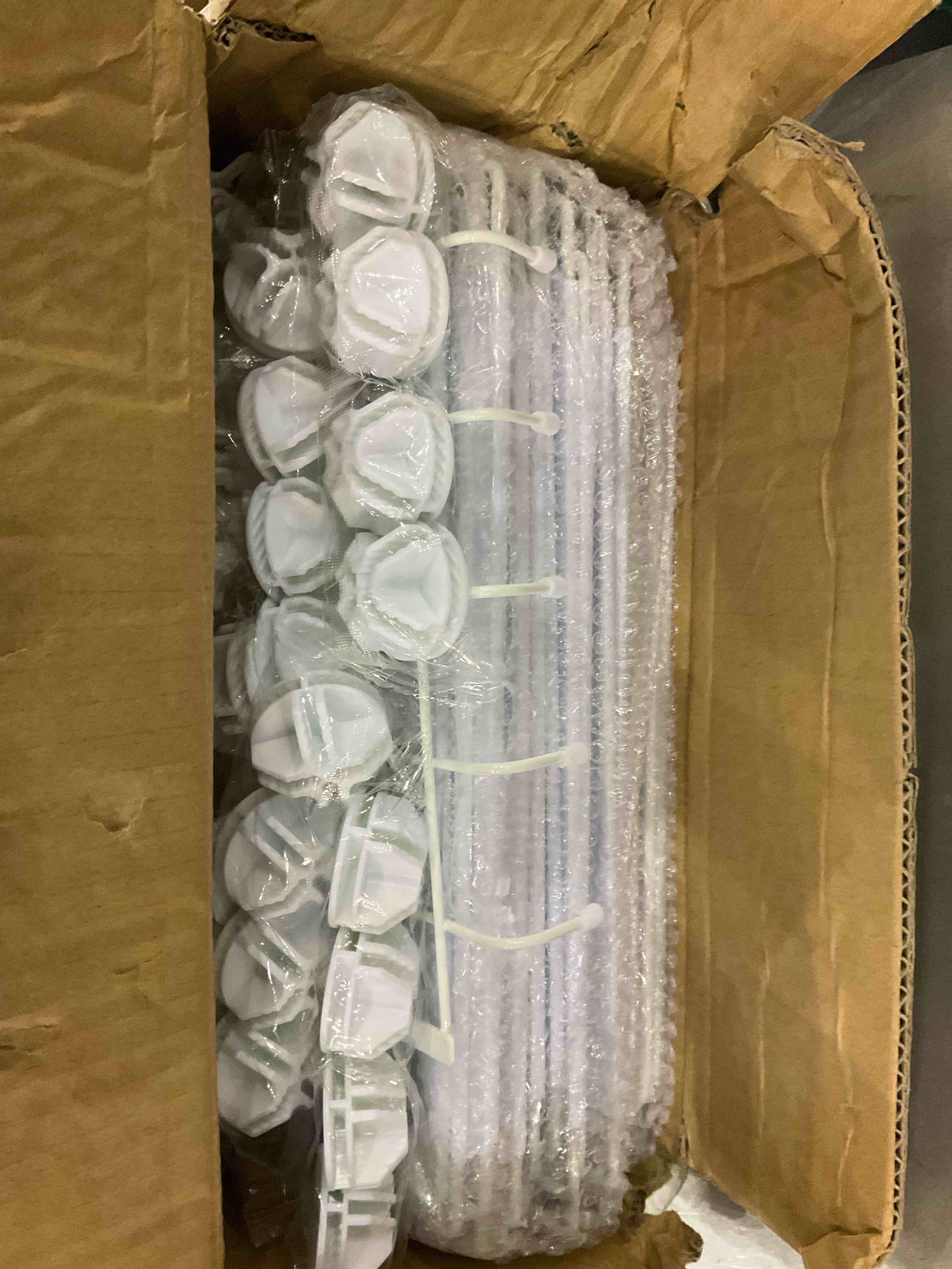 https://s3.amazonaws.com/lotting-images-prod/bidfta/EXS00613494_1698235539201.jpeg