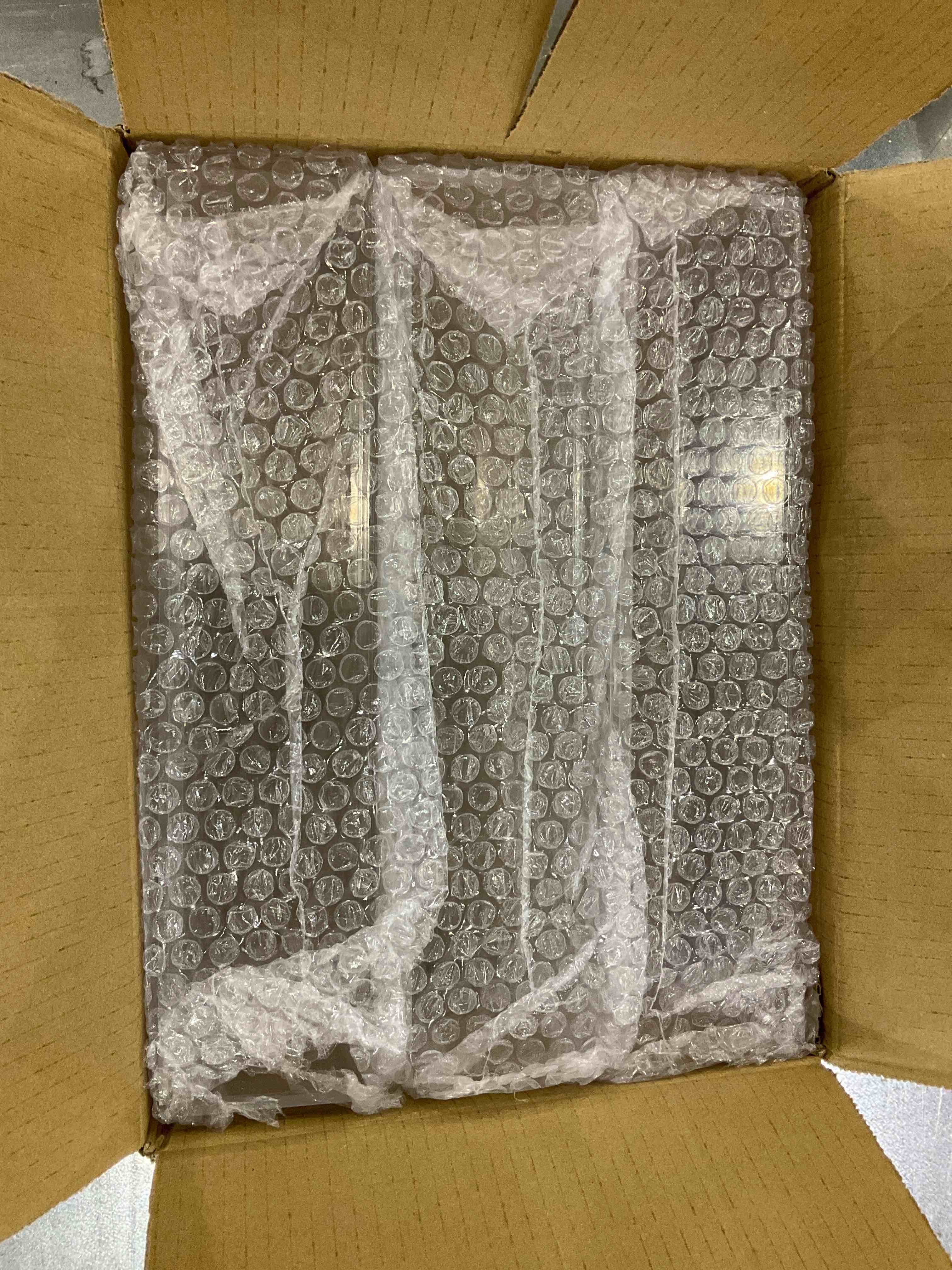 Arme Clear Acrylic Flower Vase Rectangular Floral Centerpiece, 3 PCS Total 35.4 Inches 36 Holes Long vases for centerpieces, Modern Flower vase for Home Weddings Decor&Dining Table Decor