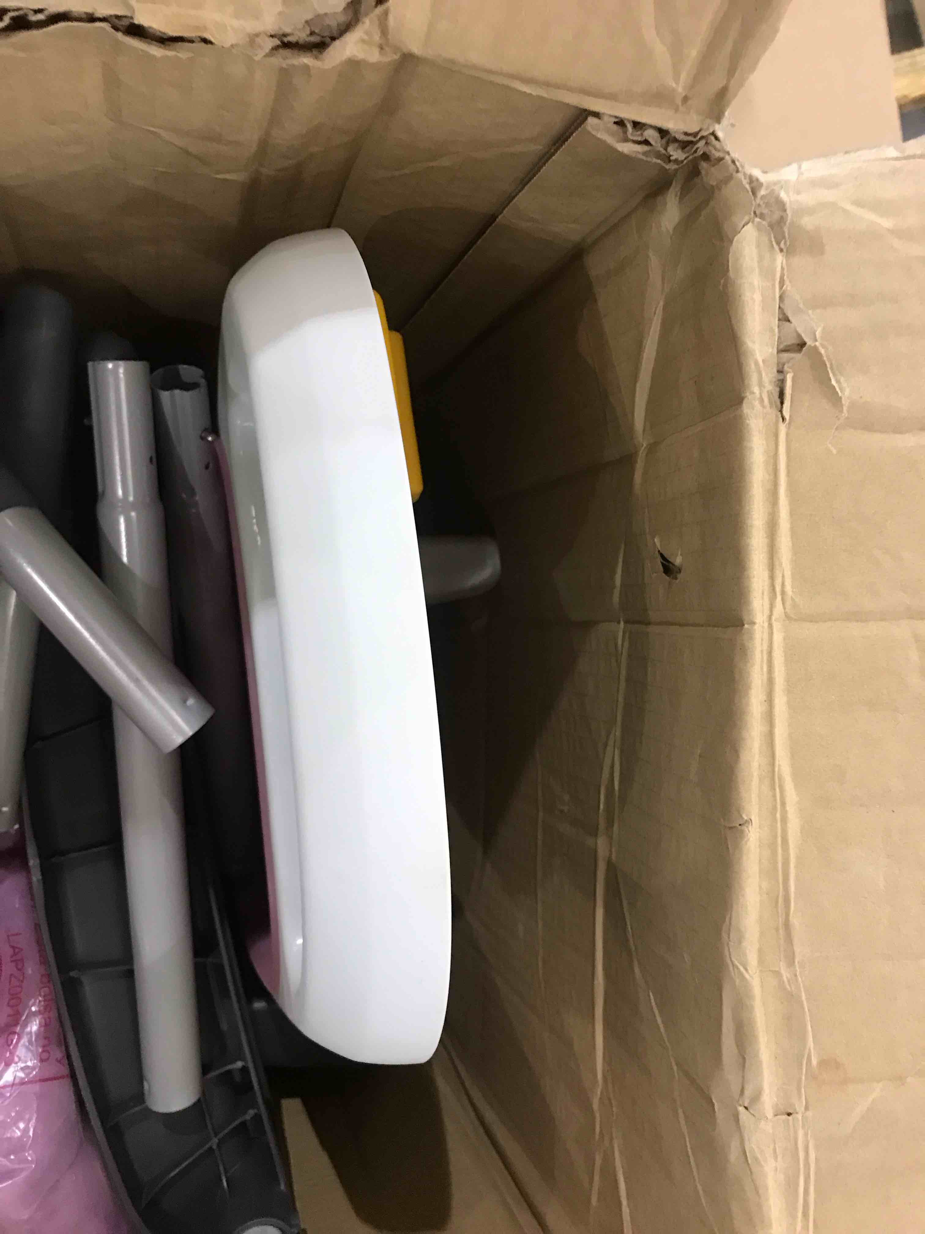 https://s3.amazonaws.com/lotting-images-prod/bidfta/EXS00614650_1697819676890.jpeg