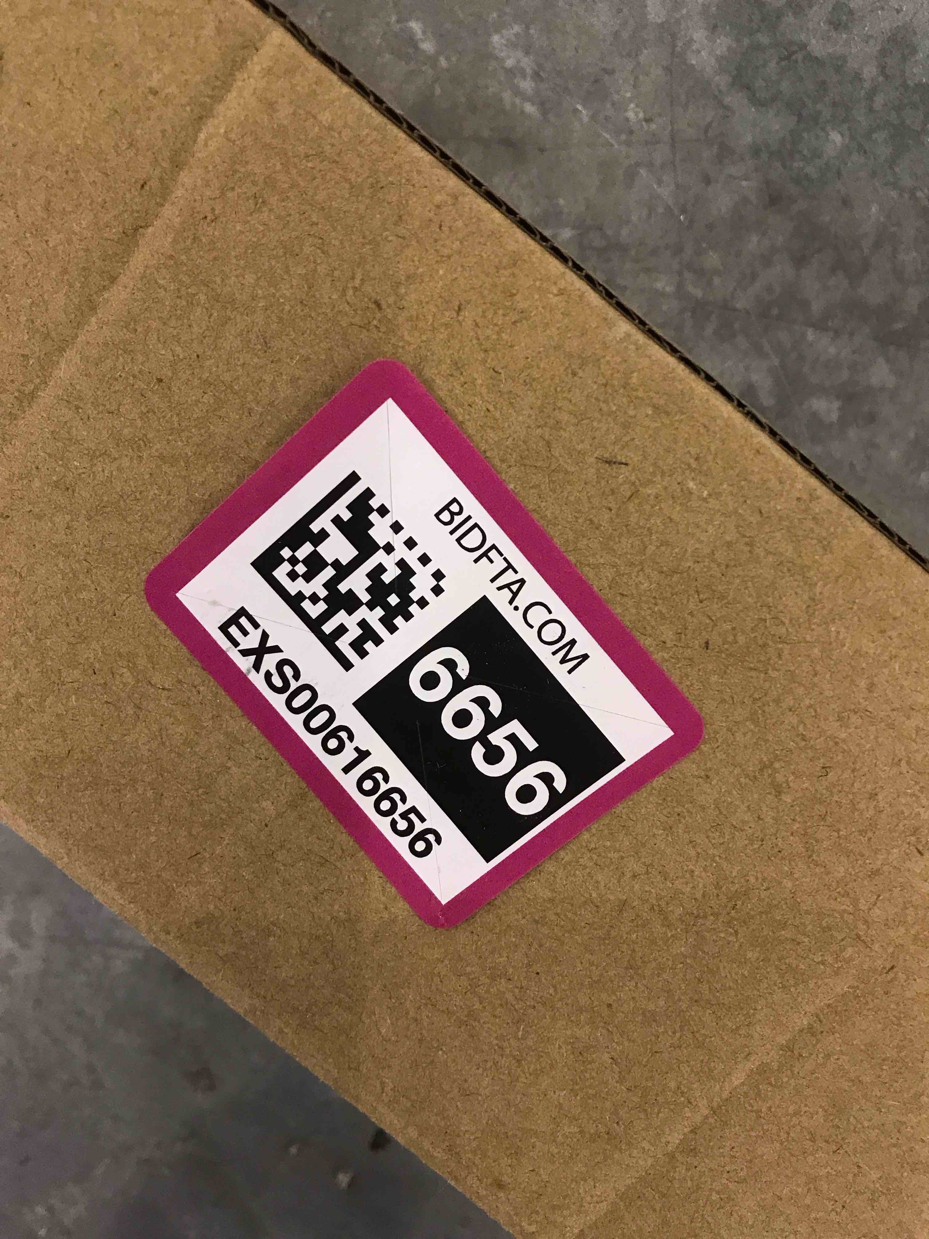 https://s3.amazonaws.com/lotting-images-prod/bidfta/EXS00616656_1698147686608.jpeg