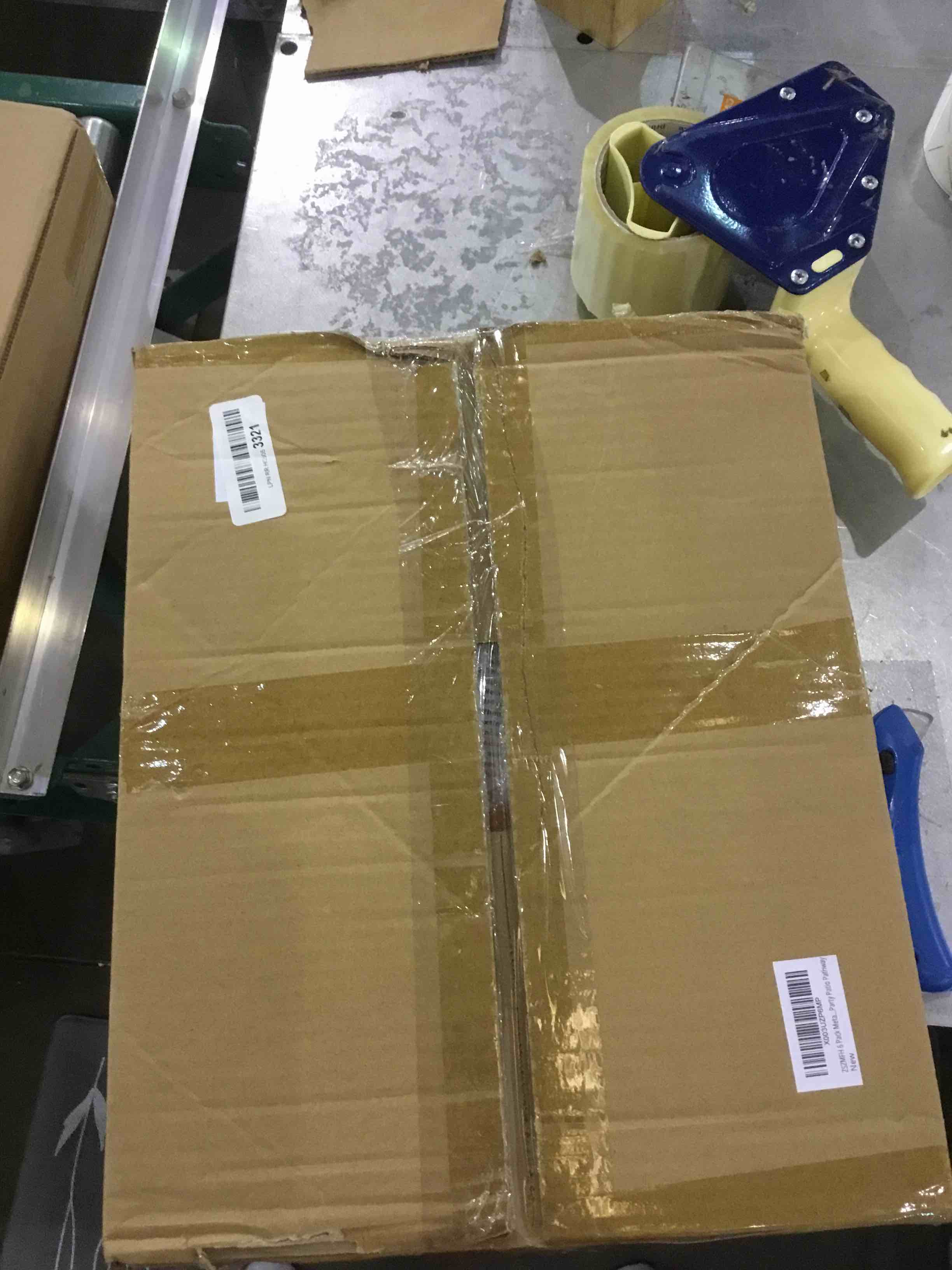 https://s3.amazonaws.com/lotting-images-prod/bidfta/EXS00617018_1699554090119.jpeg