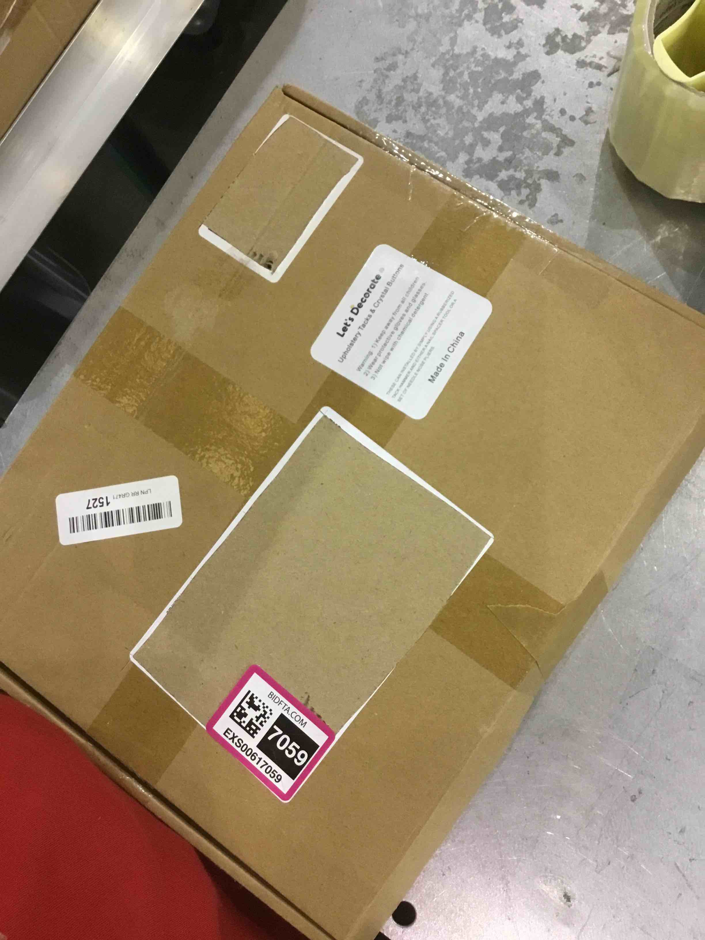 https://s3.amazonaws.com/lotting-images-prod/bidfta/EXS00617059_1699558958231.jpeg