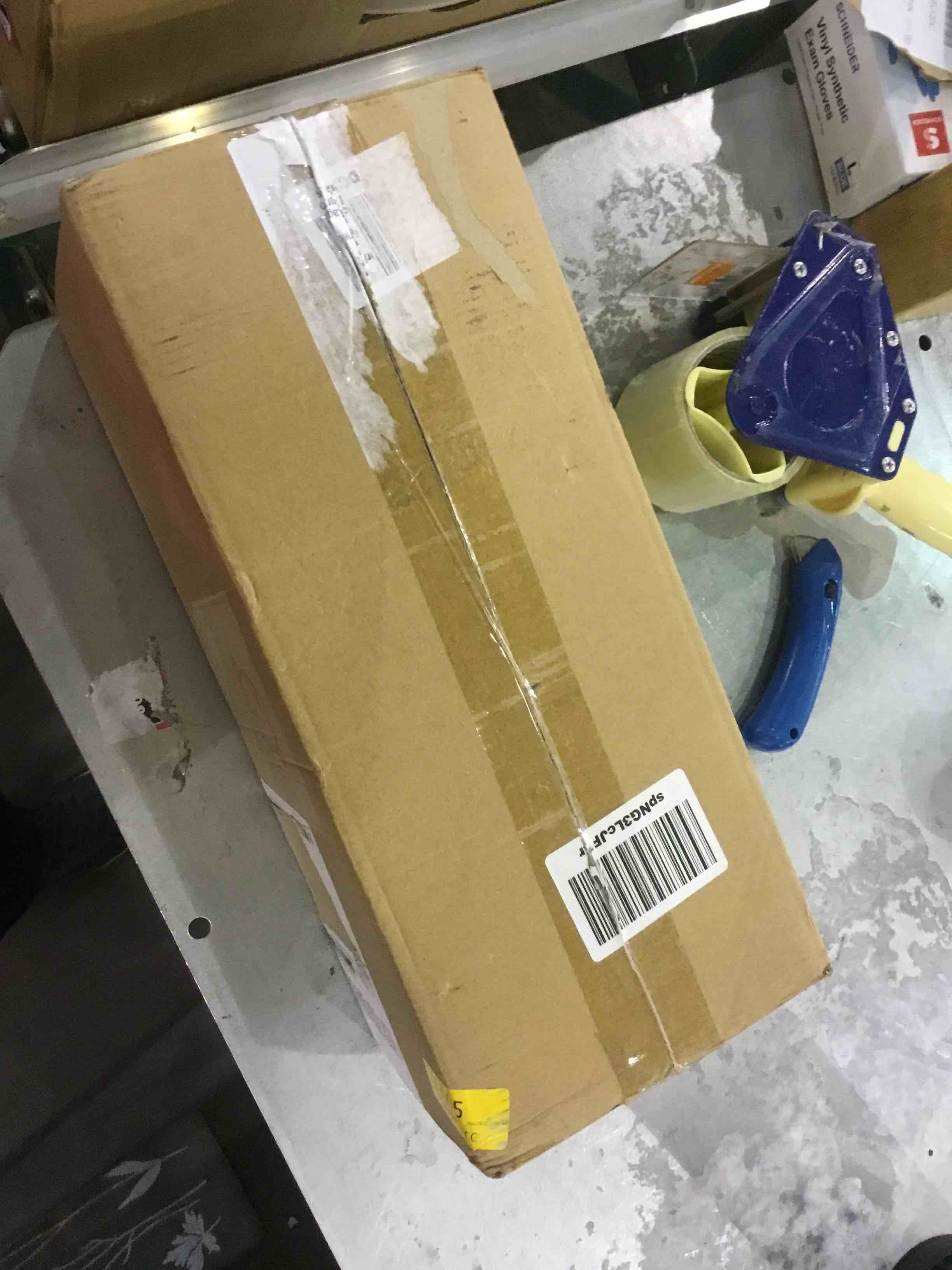 https://s3.amazonaws.com/lotting-images-prod/bidfta/EXS00617060_1699559028255.jpeg