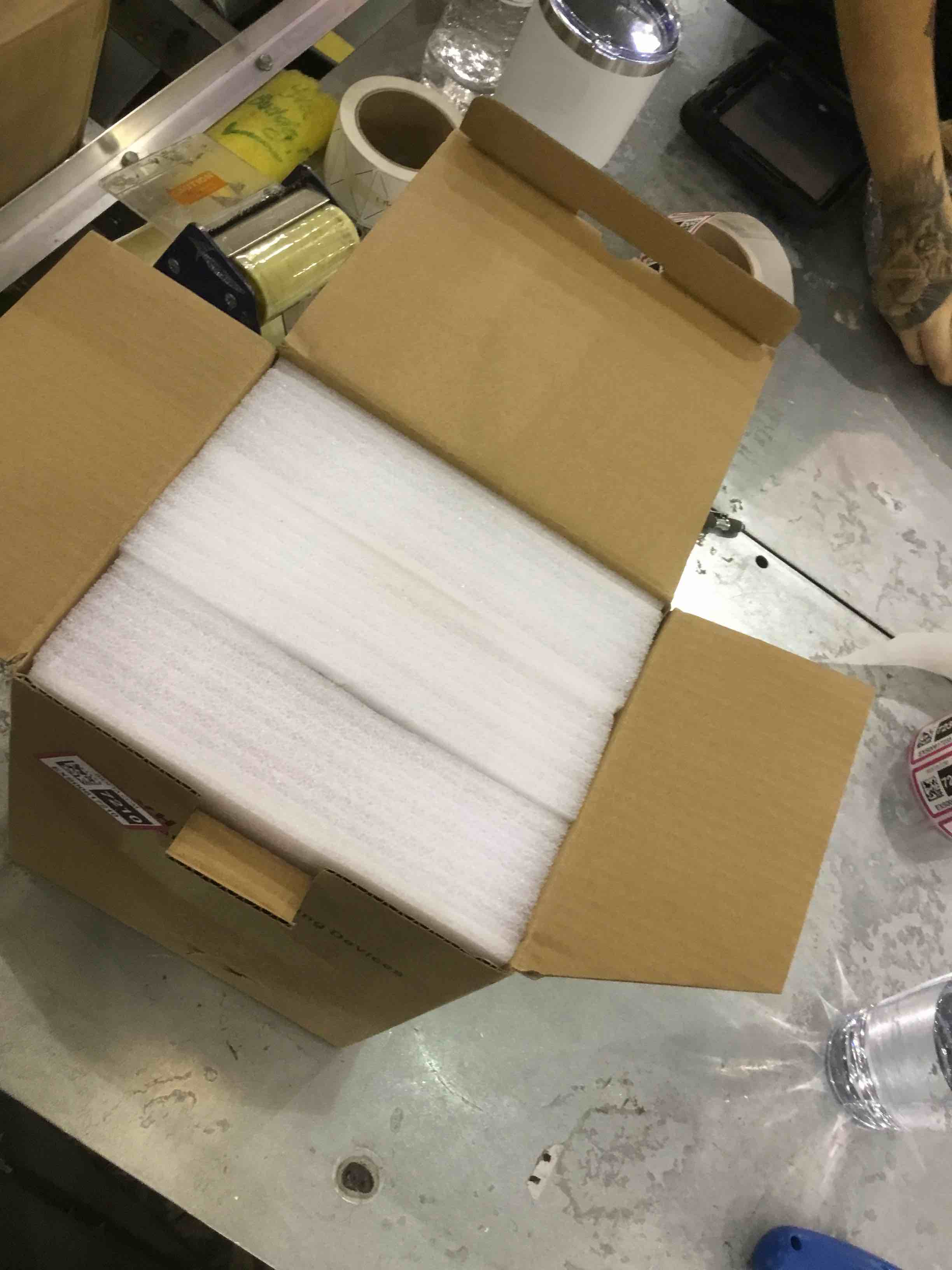 https://s3.amazonaws.com/lotting-images-prod/bidfta/EXS00617210_1699629012942.jpeg