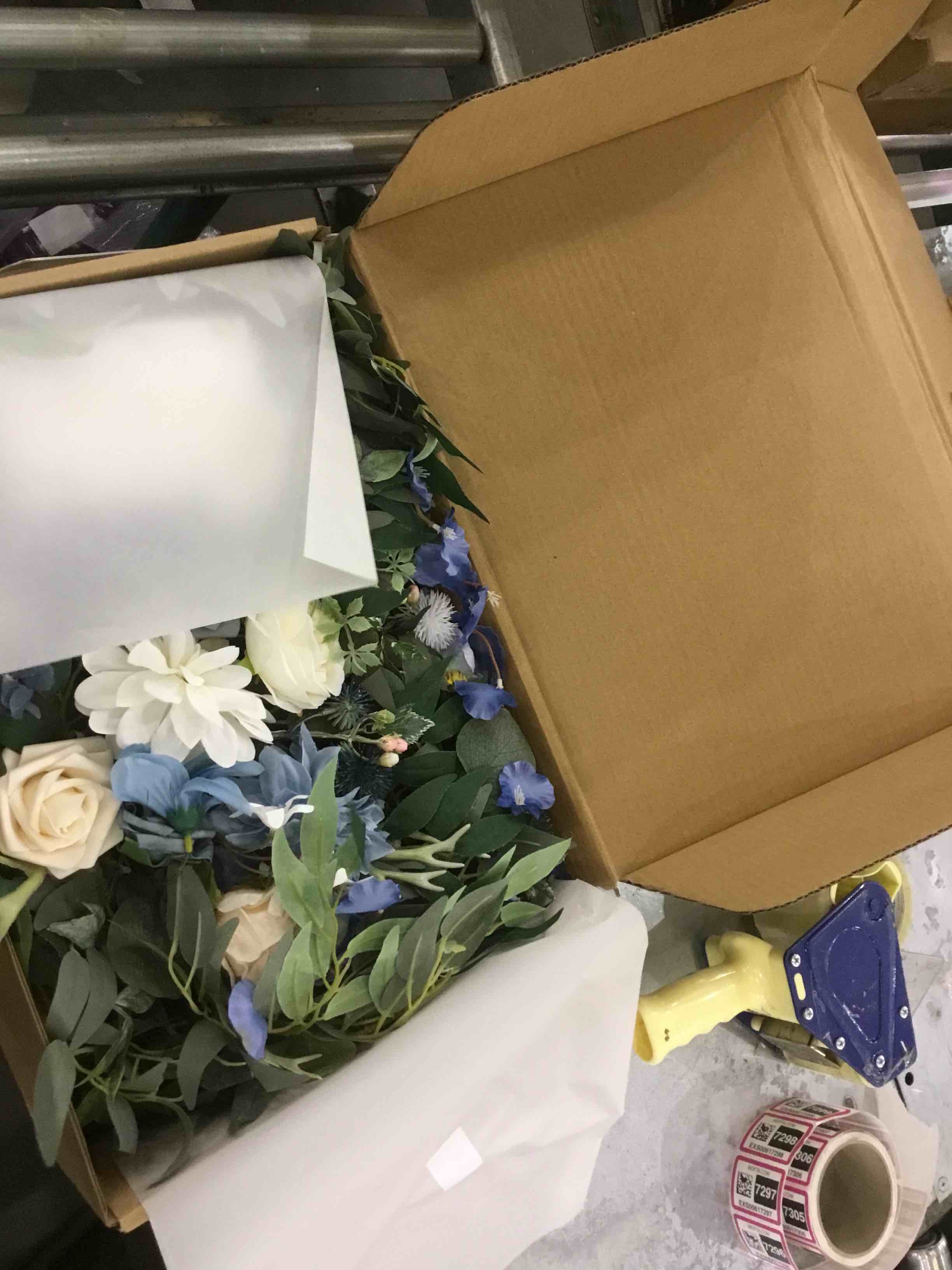https://s3.amazonaws.com/lotting-images-prod/bidfta/EXS00617275_1699637816817.jpeg