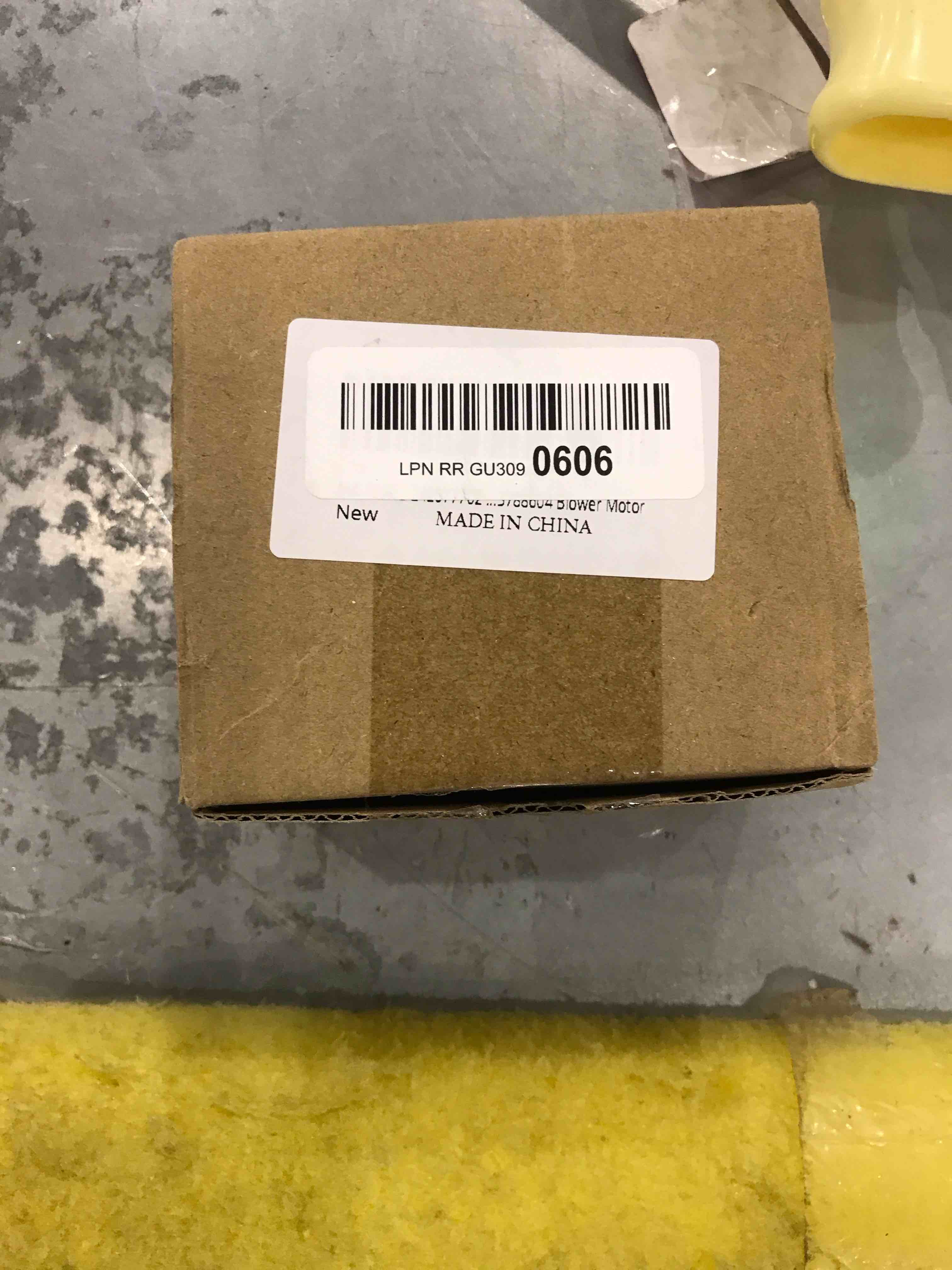 https://s3.amazonaws.com/lotting-images-prod/bidfta/EXS00617920_1698147789367.jpeg