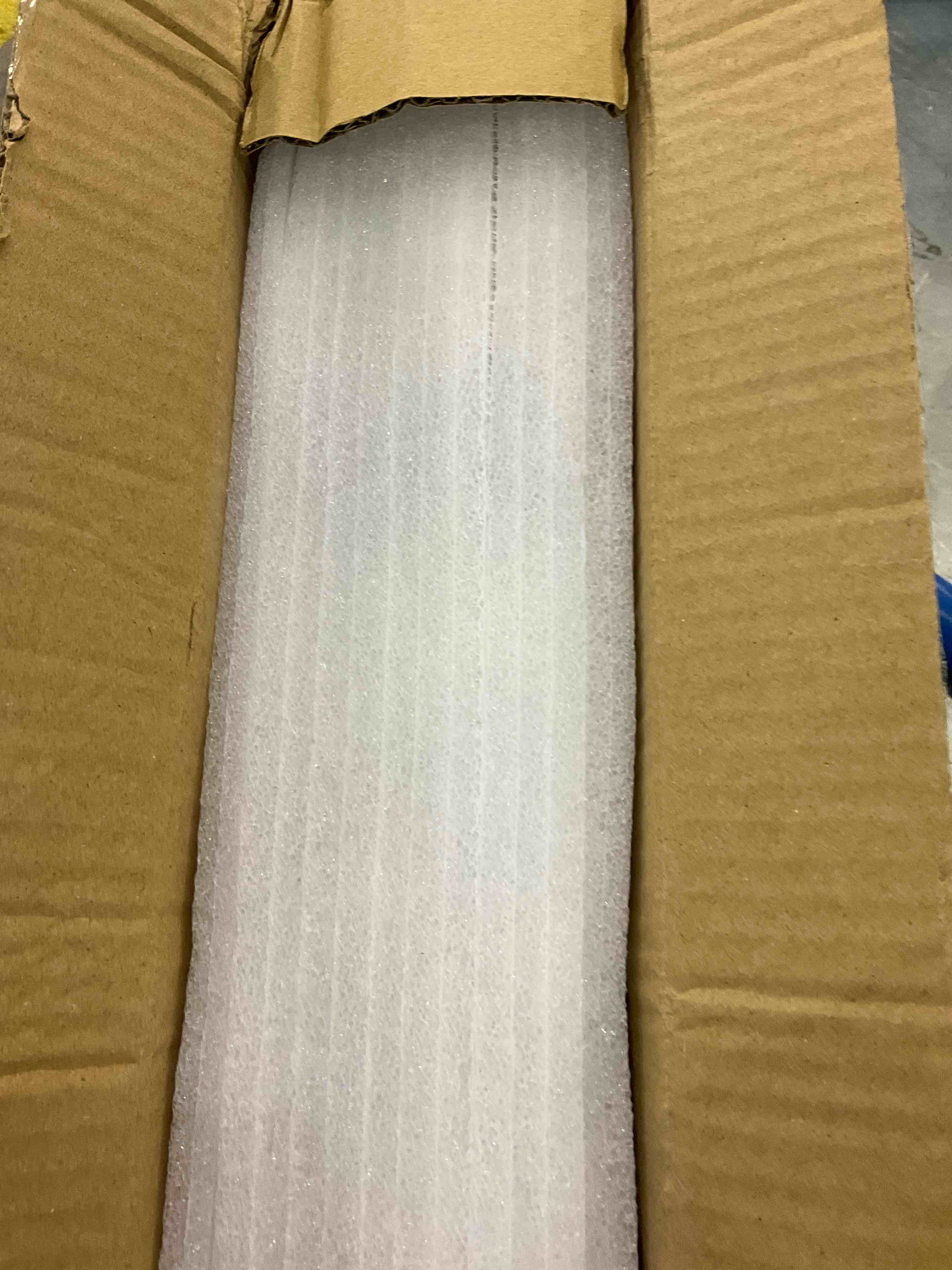 https://s3.amazonaws.com/lotting-images-prod/bidfta/EXS00618216_1699624322288.jpeg