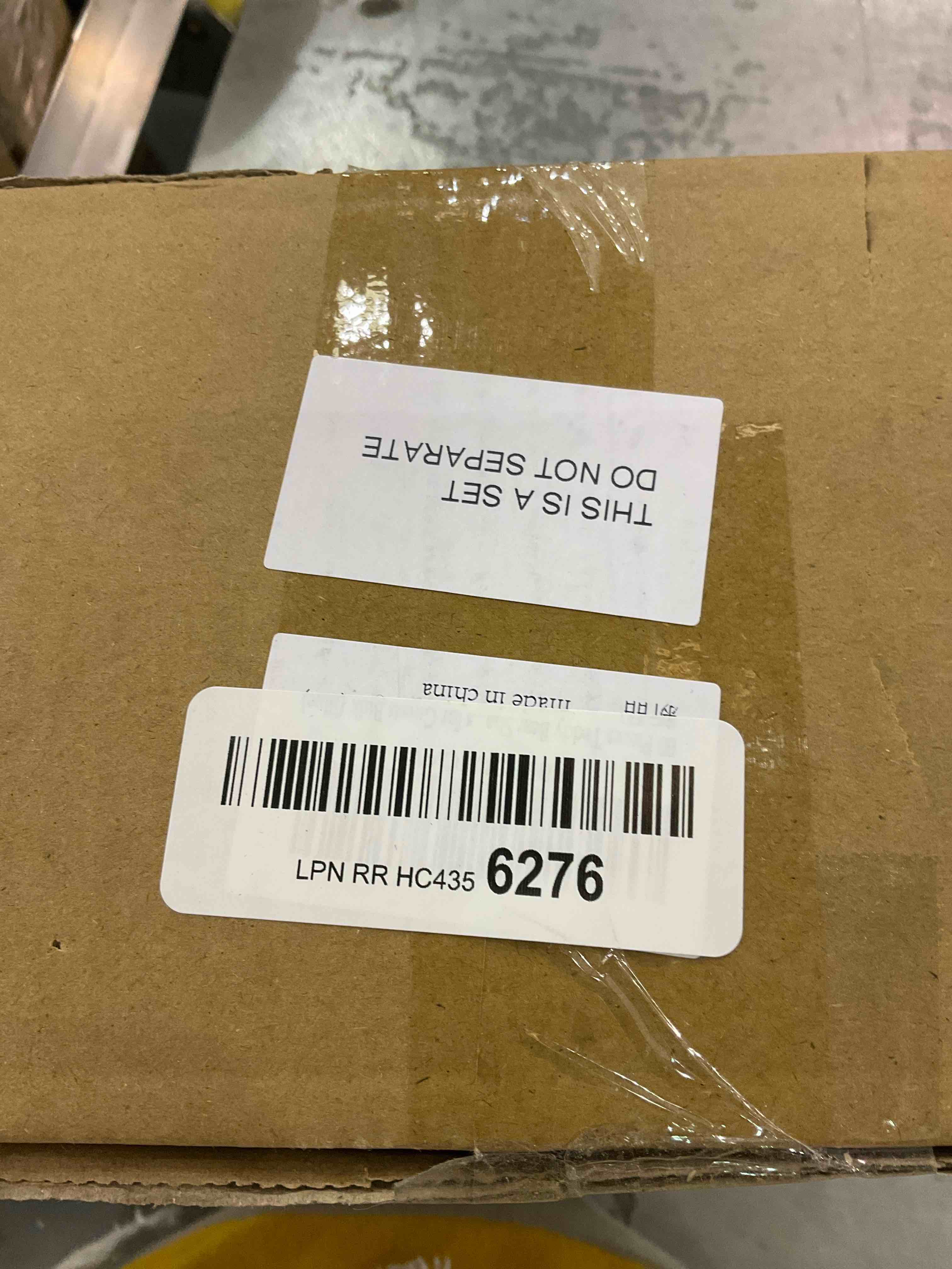 https://s3.amazonaws.com/lotting-images-prod/bidfta/EXS00618319_1699906440169.jpeg