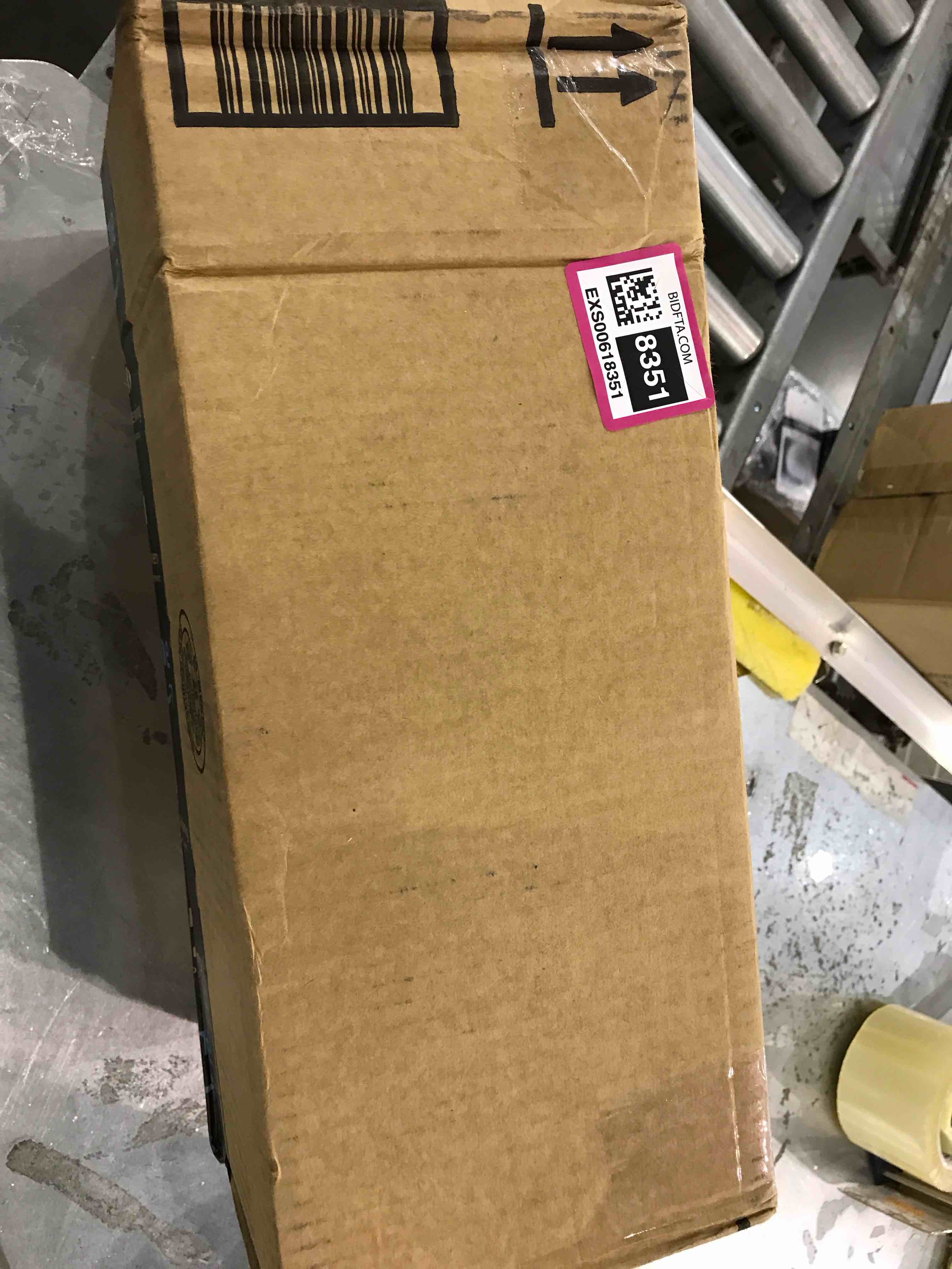 https://s3.amazonaws.com/lotting-images-prod/bidfta/EXS00618351_1699969282072.jpeg
