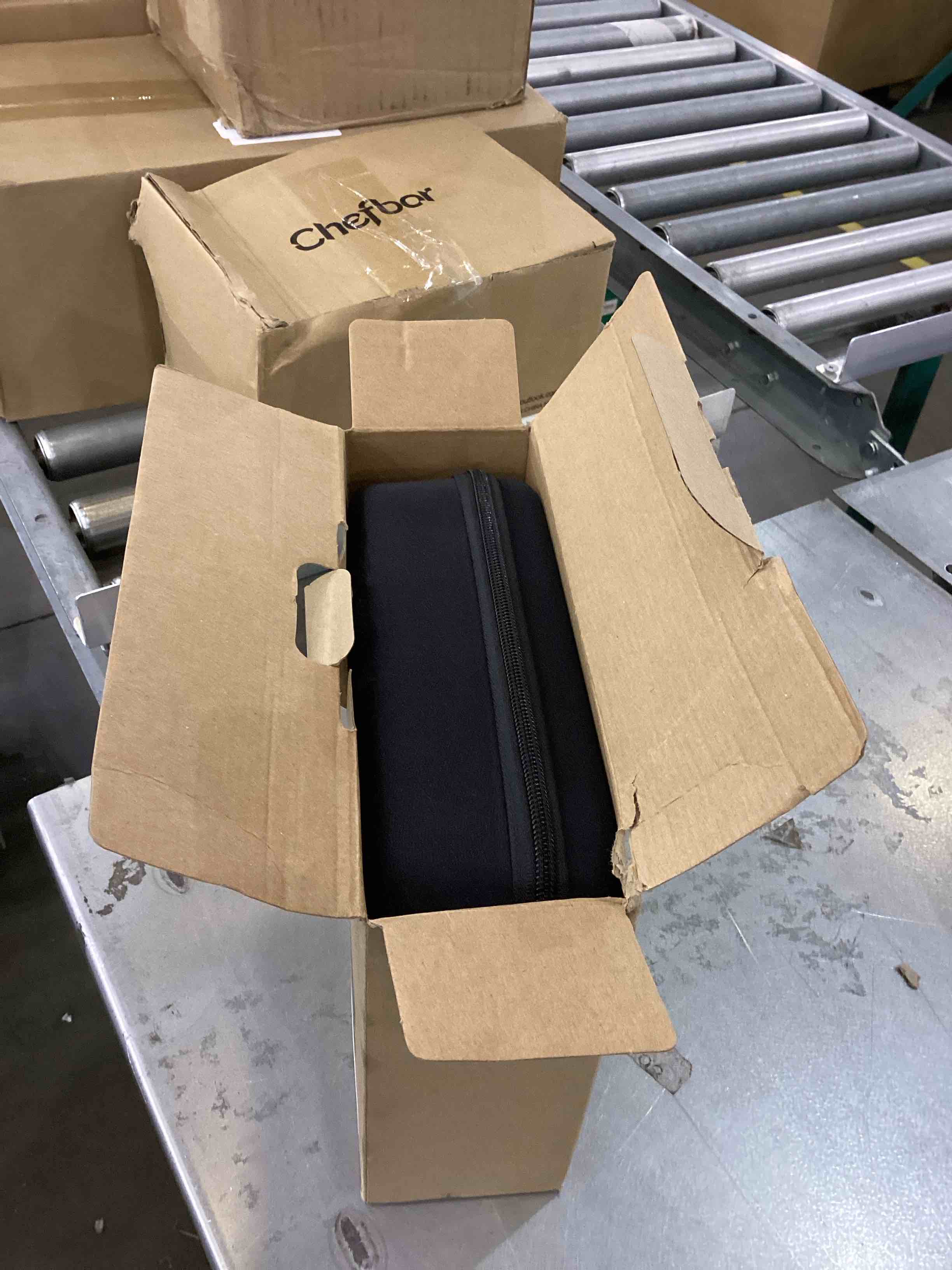 https://s3.amazonaws.com/lotting-images-prod/bidfta/EXS00619283_1698075238305.jpeg