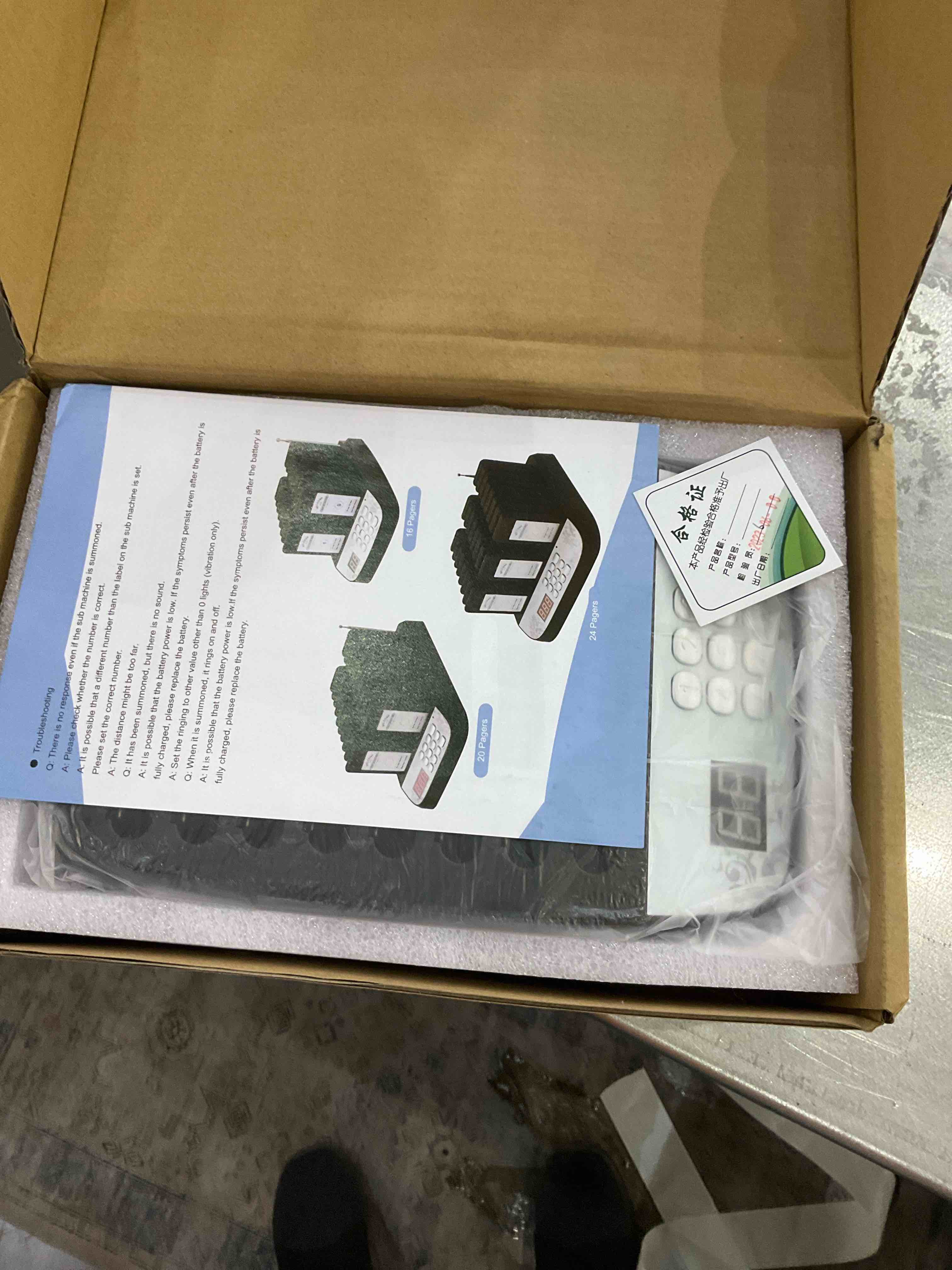 https://s3.amazonaws.com/lotting-images-prod/bidfta/EXS00619890_1698067377705.jpeg