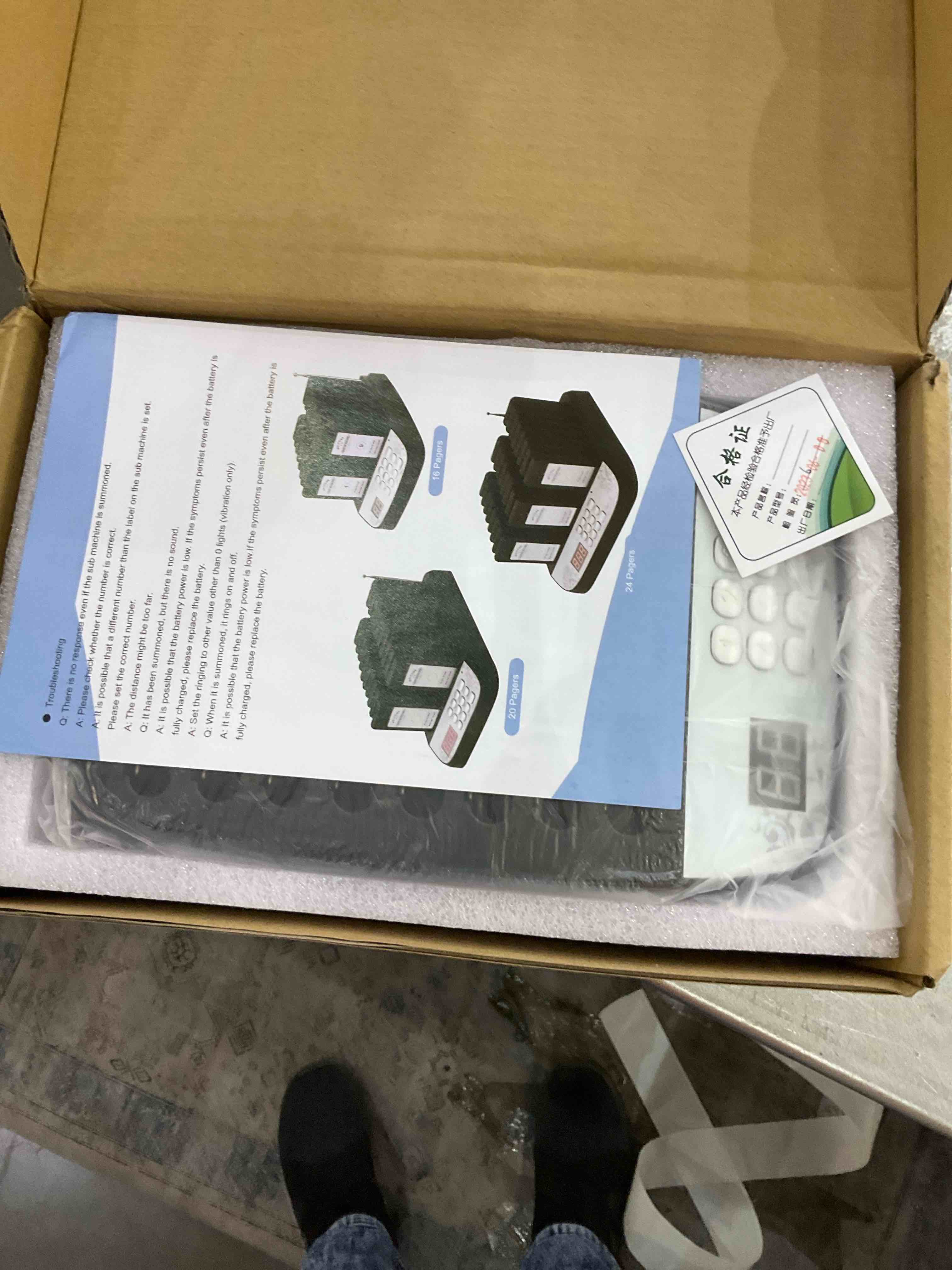 https://s3.amazonaws.com/lotting-images-prod/bidfta/EXS00619890_1698067381932.jpeg