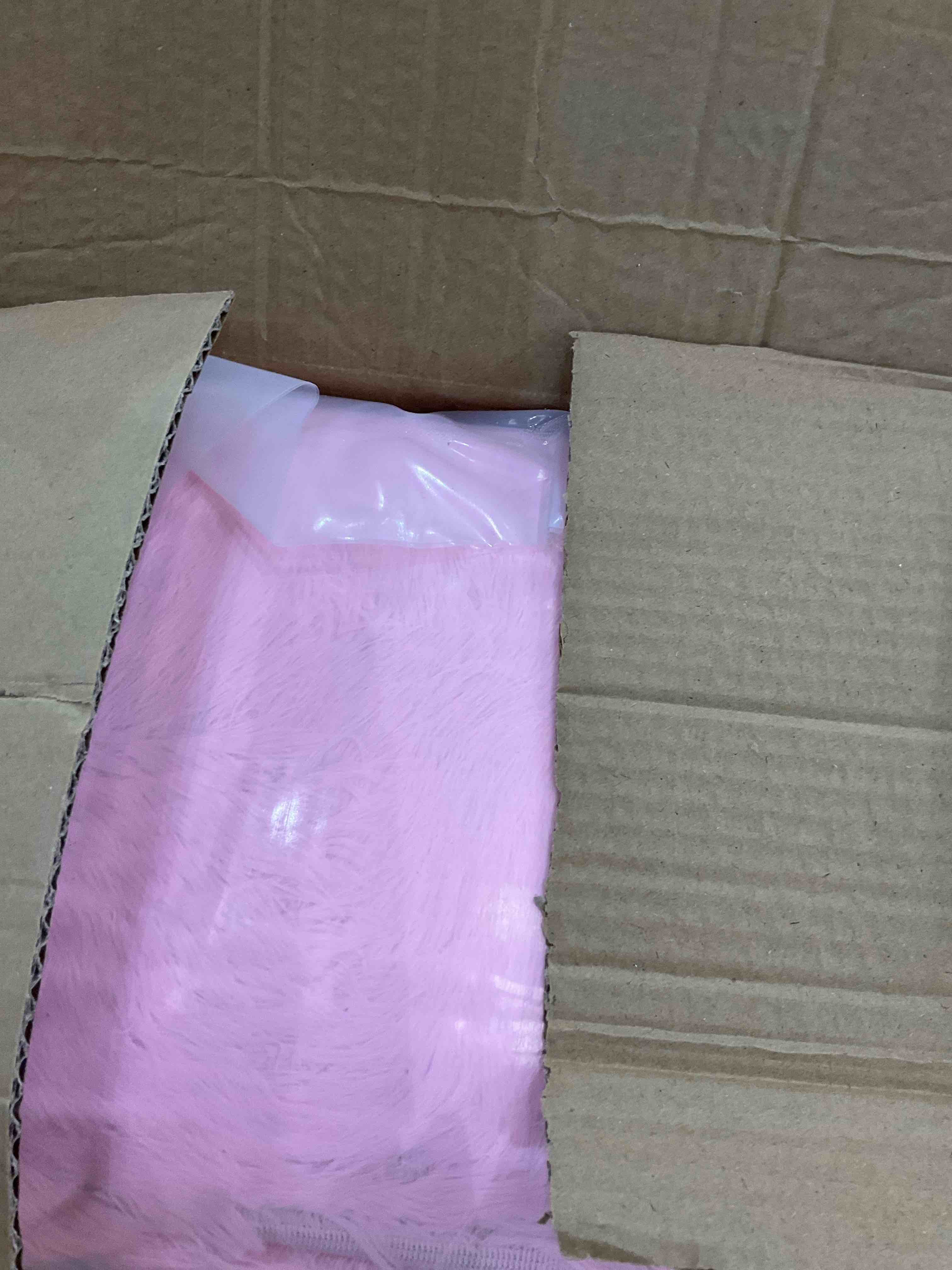 https://s3.amazonaws.com/lotting-images-prod/bidfta/EXS00619908_1698069941831.jpeg