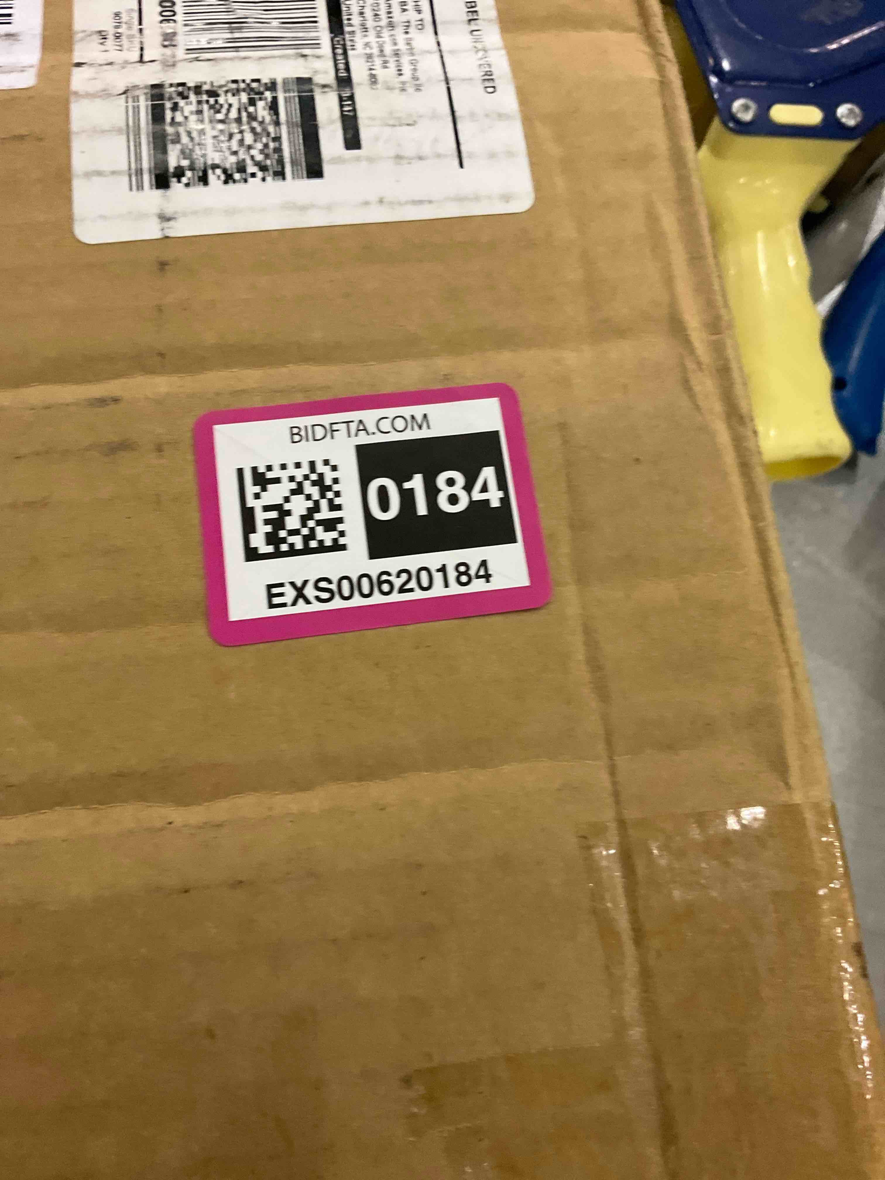 https://s3.amazonaws.com/lotting-images-prod/bidfta/EXS00620184_1695302366472.jpeg