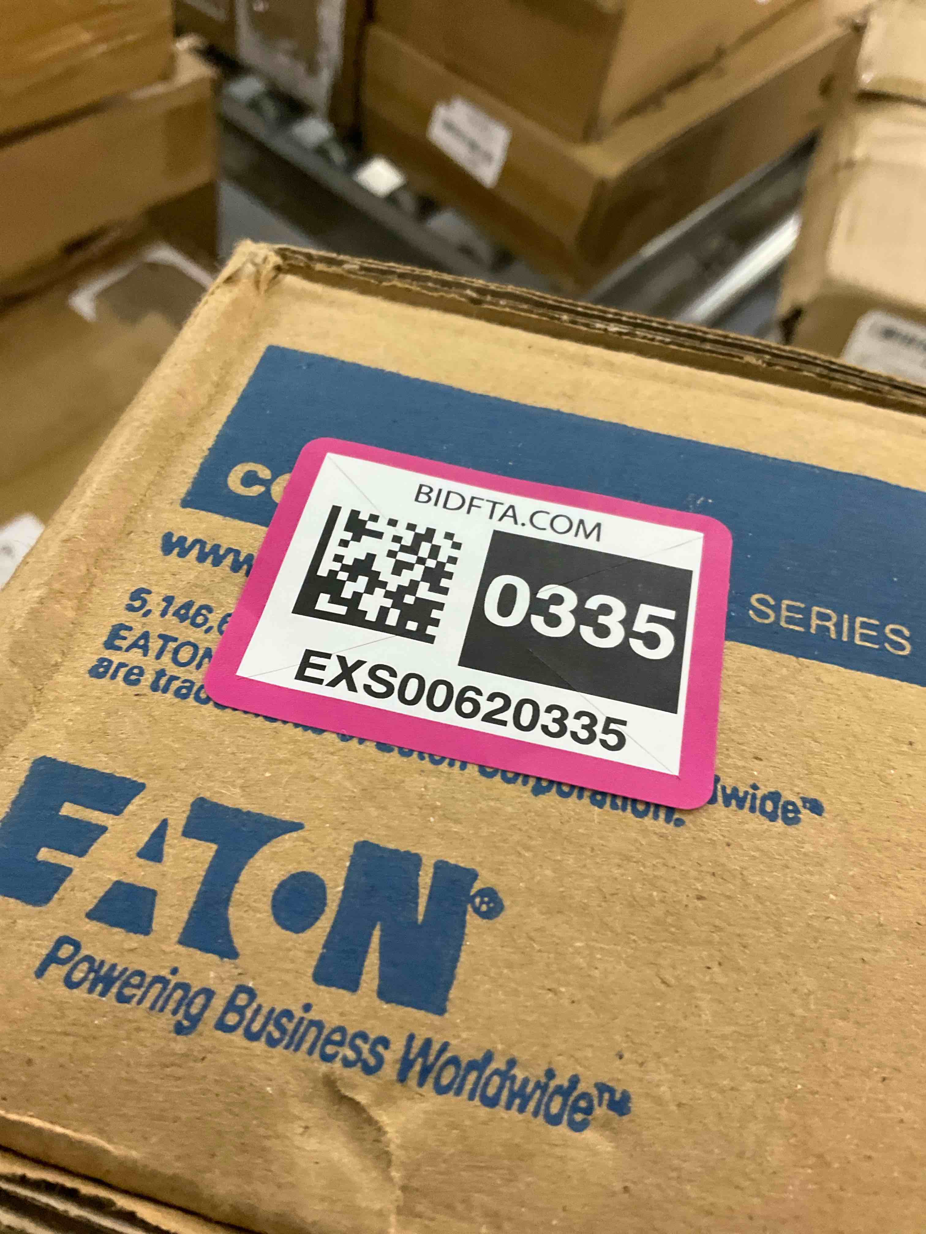 https://s3.amazonaws.com/lotting-images-prod/bidfta/EXS00620335_1695320363952.jpeg