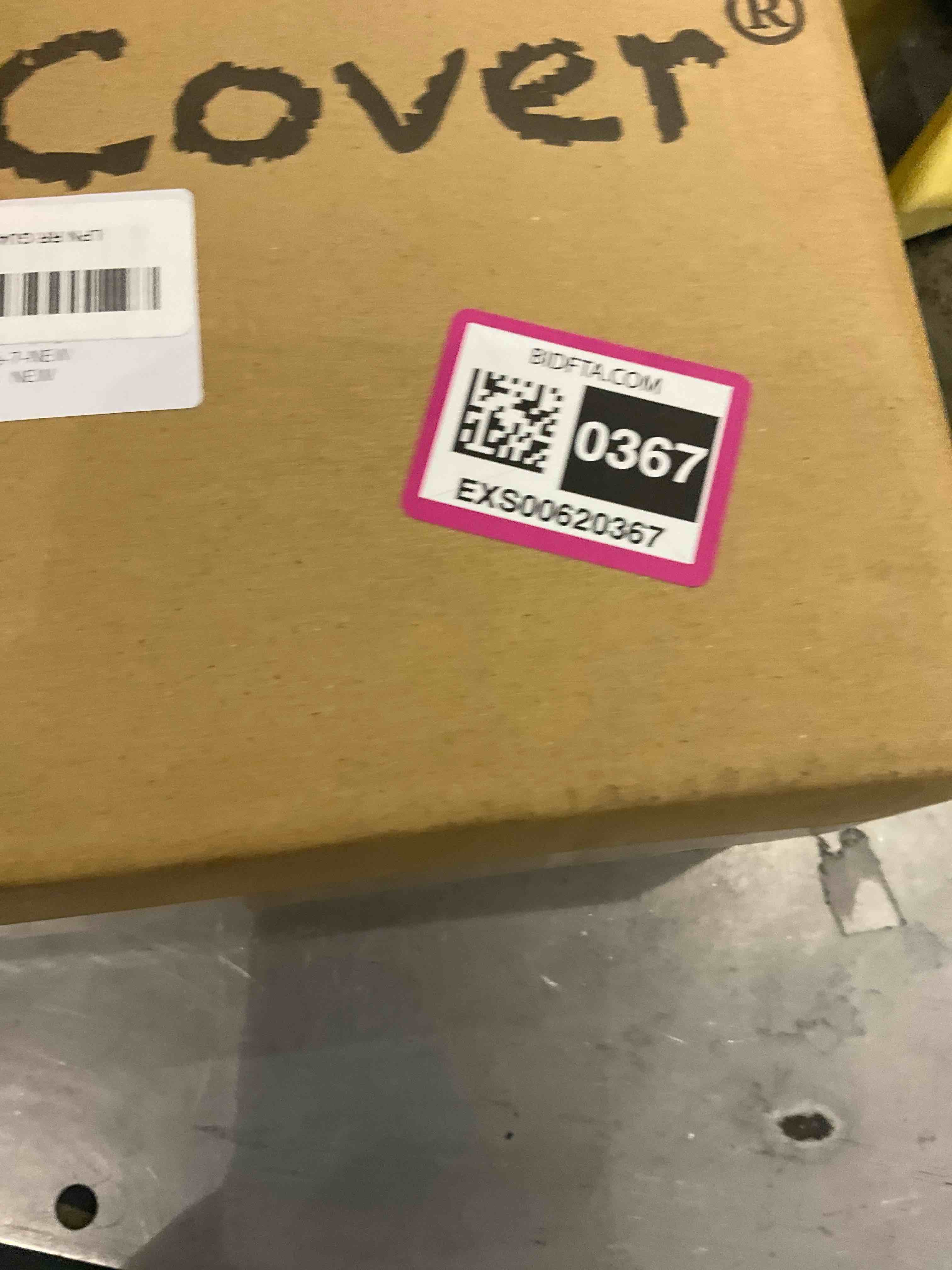 https://s3.amazonaws.com/lotting-images-prod/bidfta/EXS00620367_1695323580123.jpeg