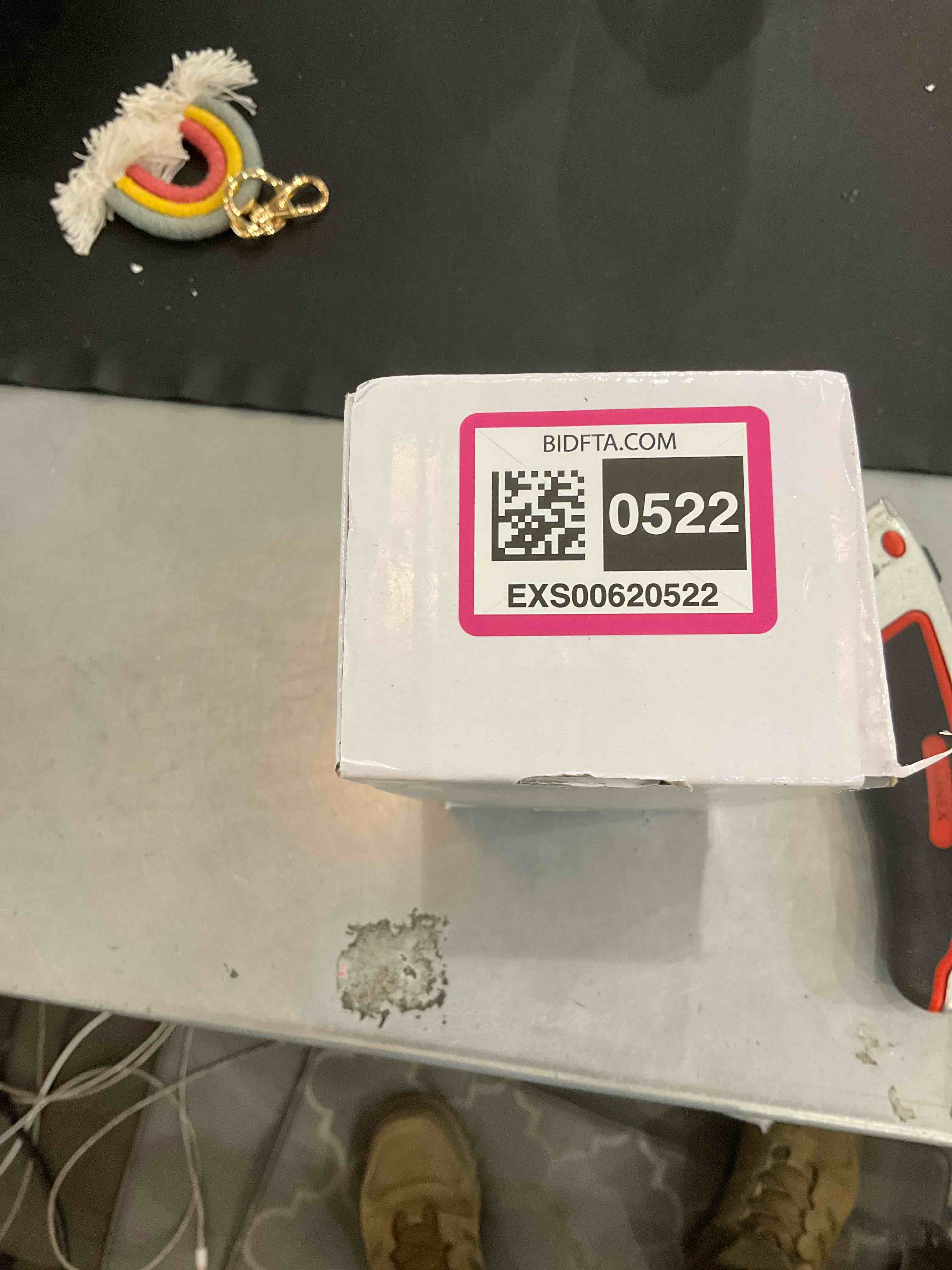 https://s3.amazonaws.com/lotting-images-prod/bidfta/EXS00620522_1695046433254.jpeg
