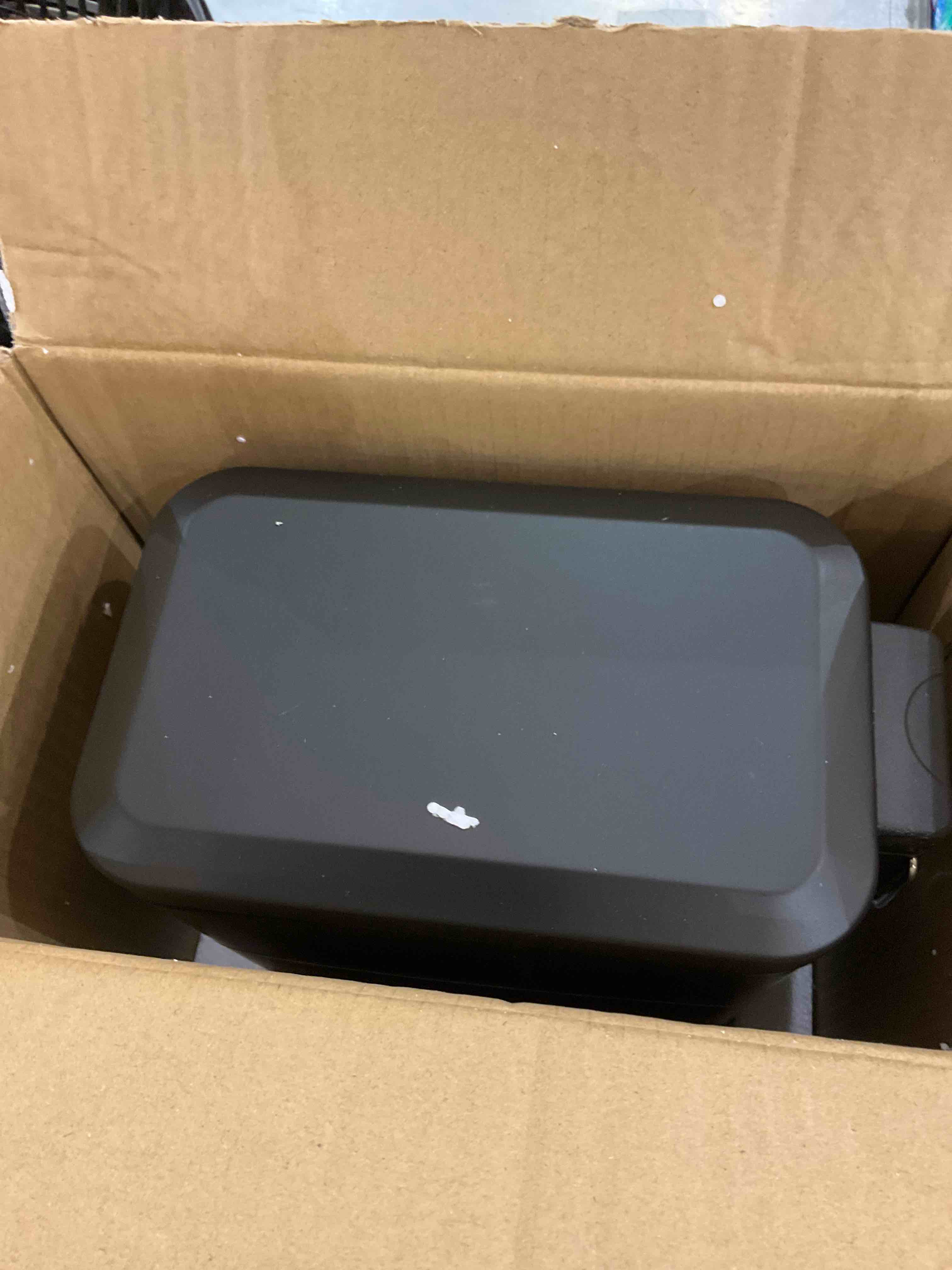 https://s3.amazonaws.com/lotting-images-prod/bidfta/EXS00620640_1695059219929.jpeg