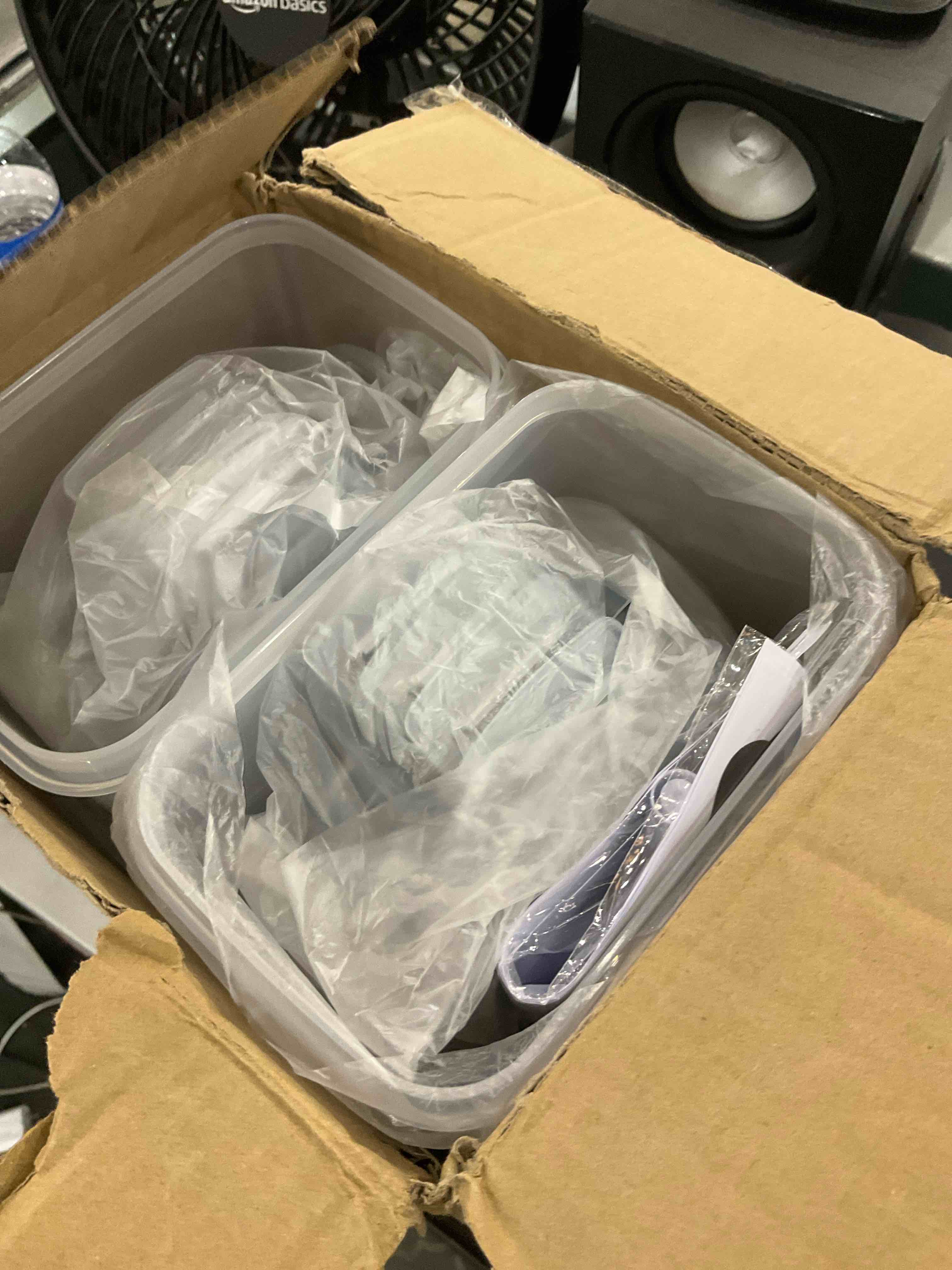 https://s3.amazonaws.com/lotting-images-prod/bidfta/EXS00620856_1695304400478.jpeg