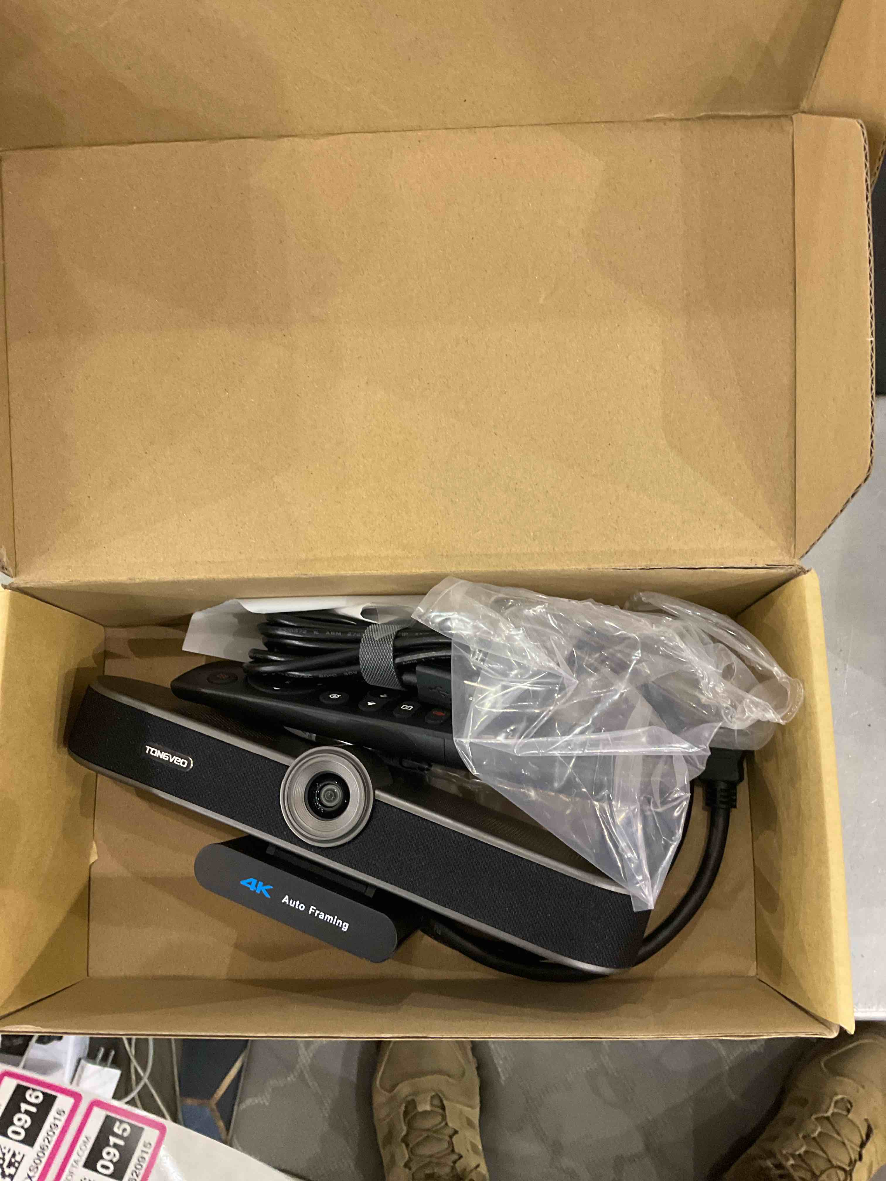 https://s3.amazonaws.com/lotting-images-prod/bidfta/EXS00620914_1695318612471.jpeg