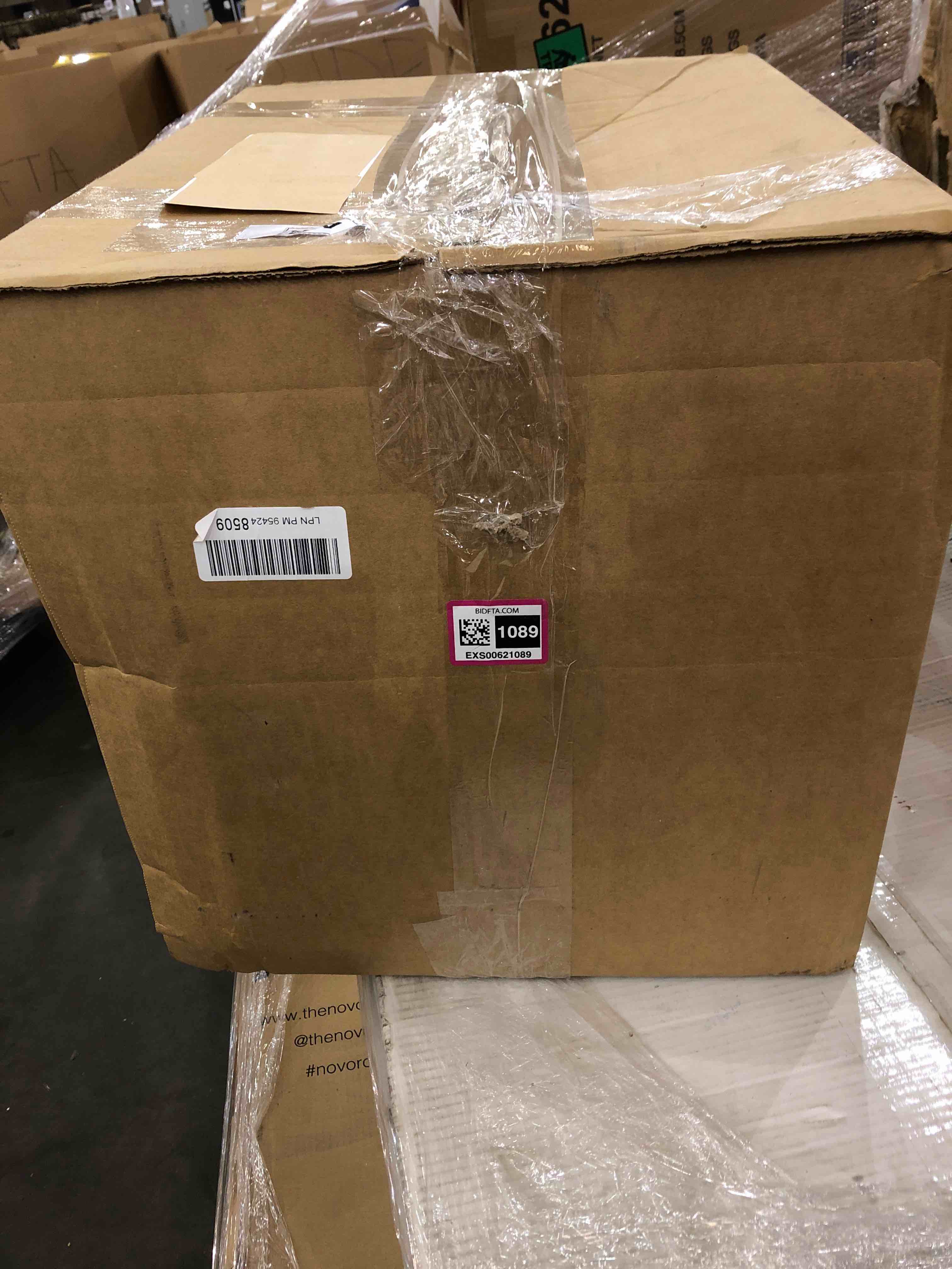 https://s3.amazonaws.com/lotting-images-prod/bidfta/EXS00621089_1694697984165.jpeg