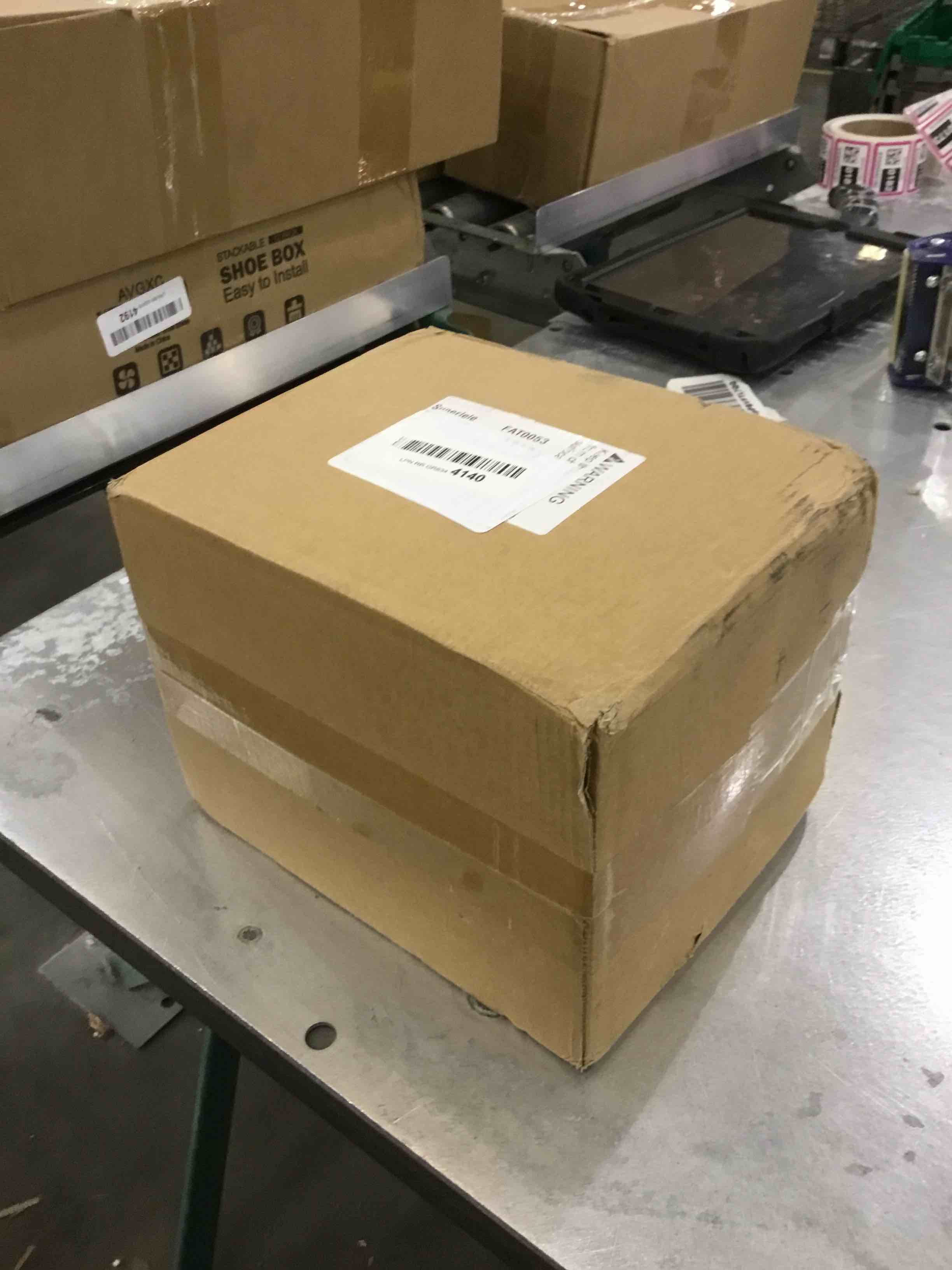 https://s3.amazonaws.com/lotting-images-prod/bidfta/EXS00621668_1696446516247.jpeg