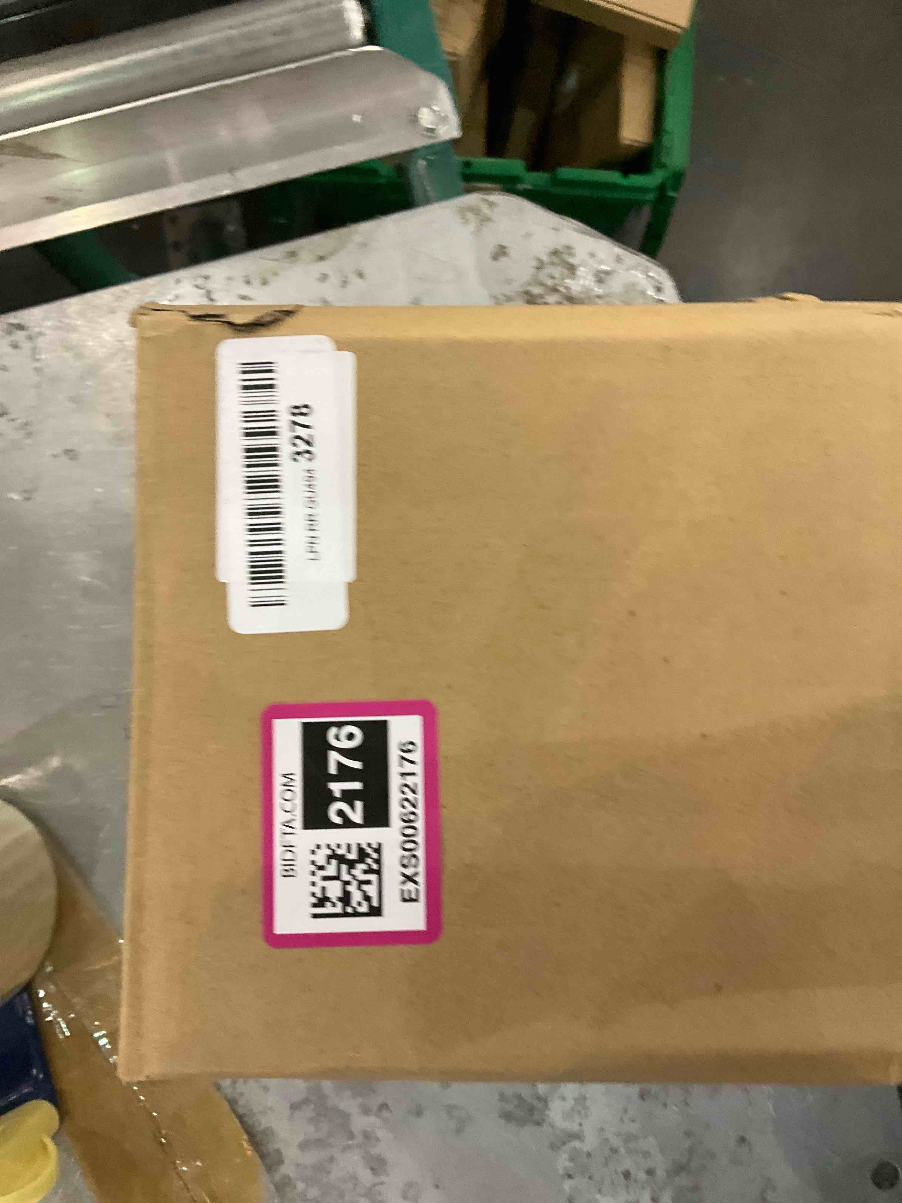 https://s3.amazonaws.com/lotting-images-prod/bidfta/EXS00622176_1695300822431.jpeg