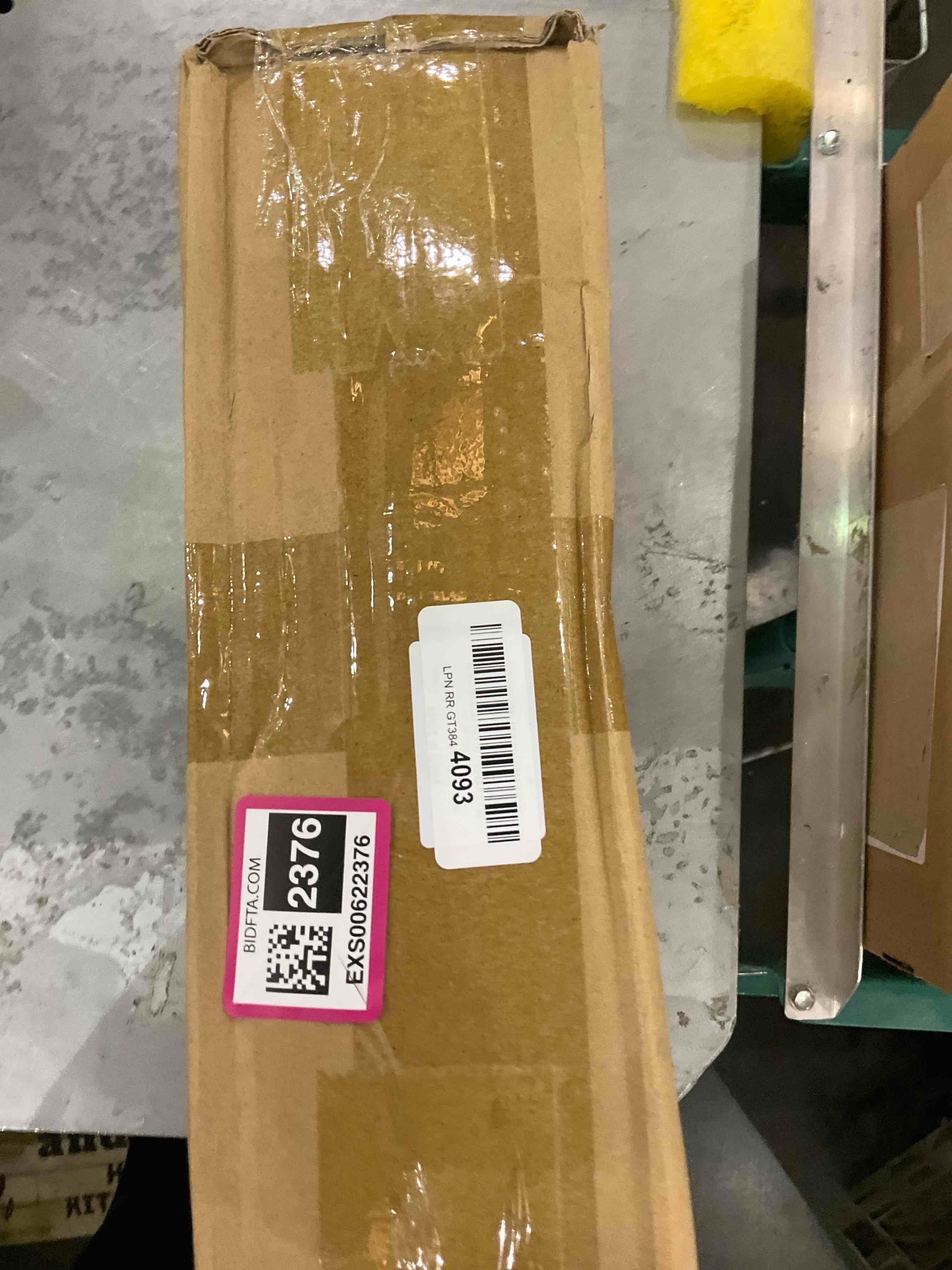 https://s3.amazonaws.com/lotting-images-prod/bidfta/EXS00622376_1695390568441.jpeg
