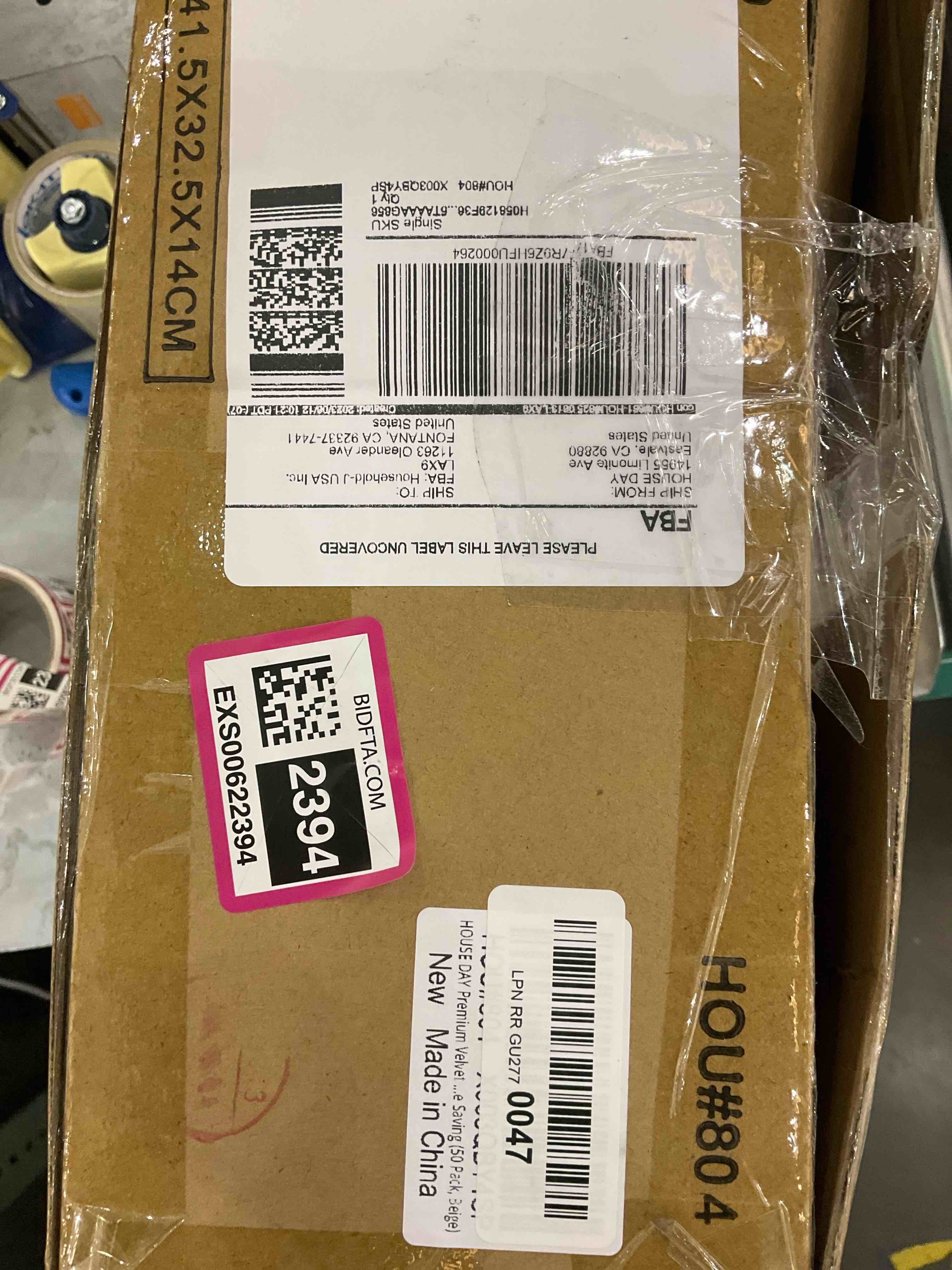 https://s3.amazonaws.com/lotting-images-prod/bidfta/EXS00622394_1695392782901.jpeg