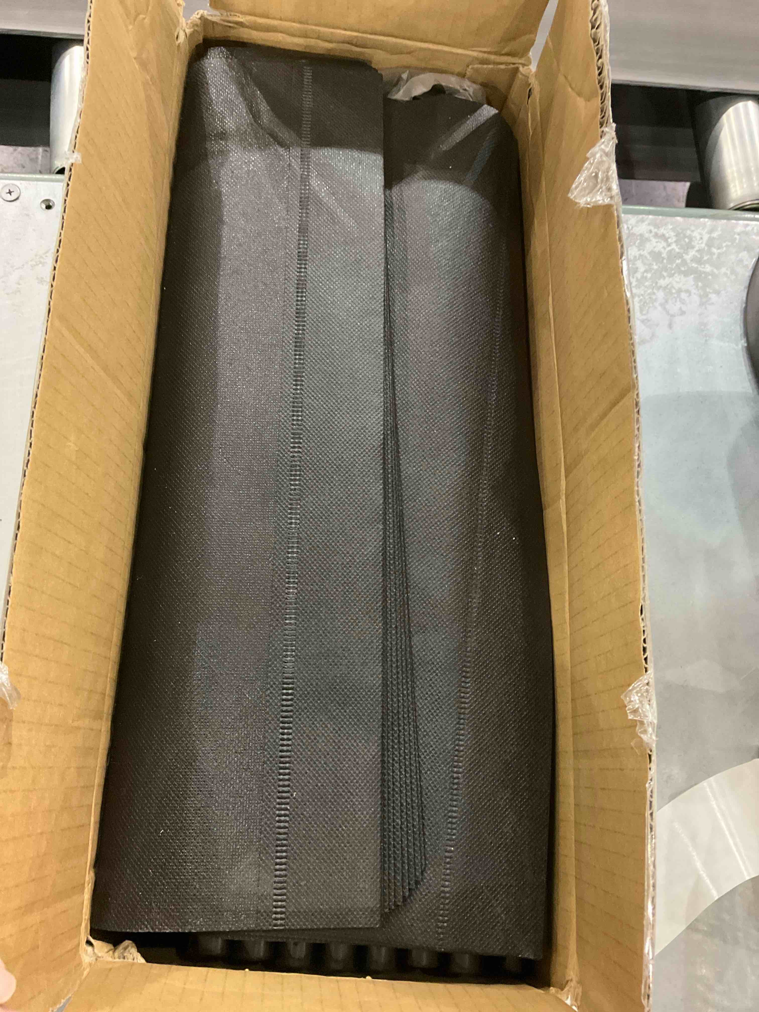 https://s3.amazonaws.com/lotting-images-prod/bidfta/EXS00623286_1695211240068.jpeg
