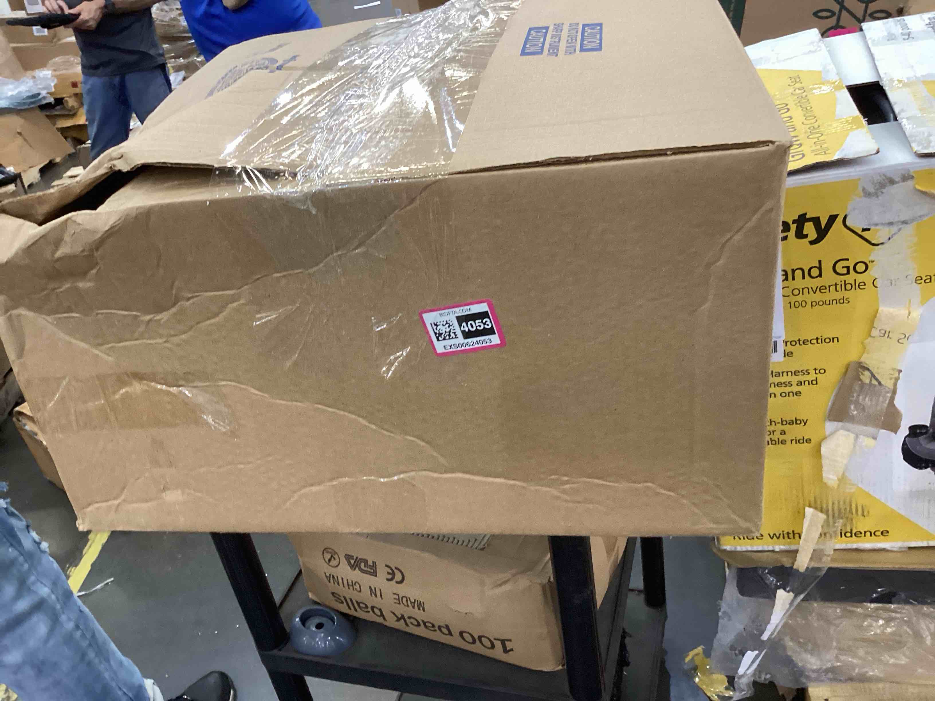 https://s3.amazonaws.com/lotting-images-prod/bidfta/EXS00624053_1695142466864.jpeg