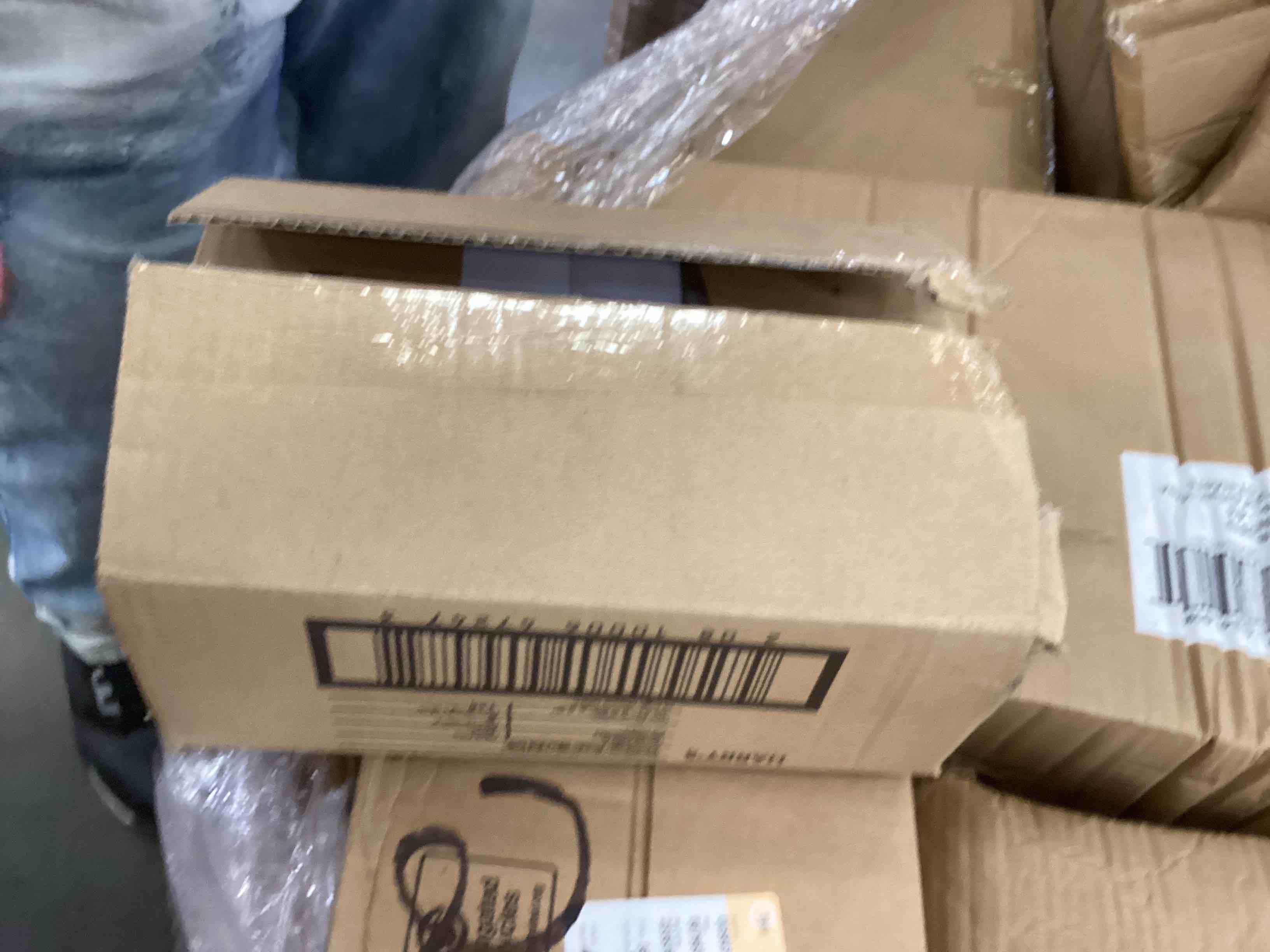 https://s3.amazonaws.com/lotting-images-prod/bidfta/EXS00624055_1695143249320.jpeg