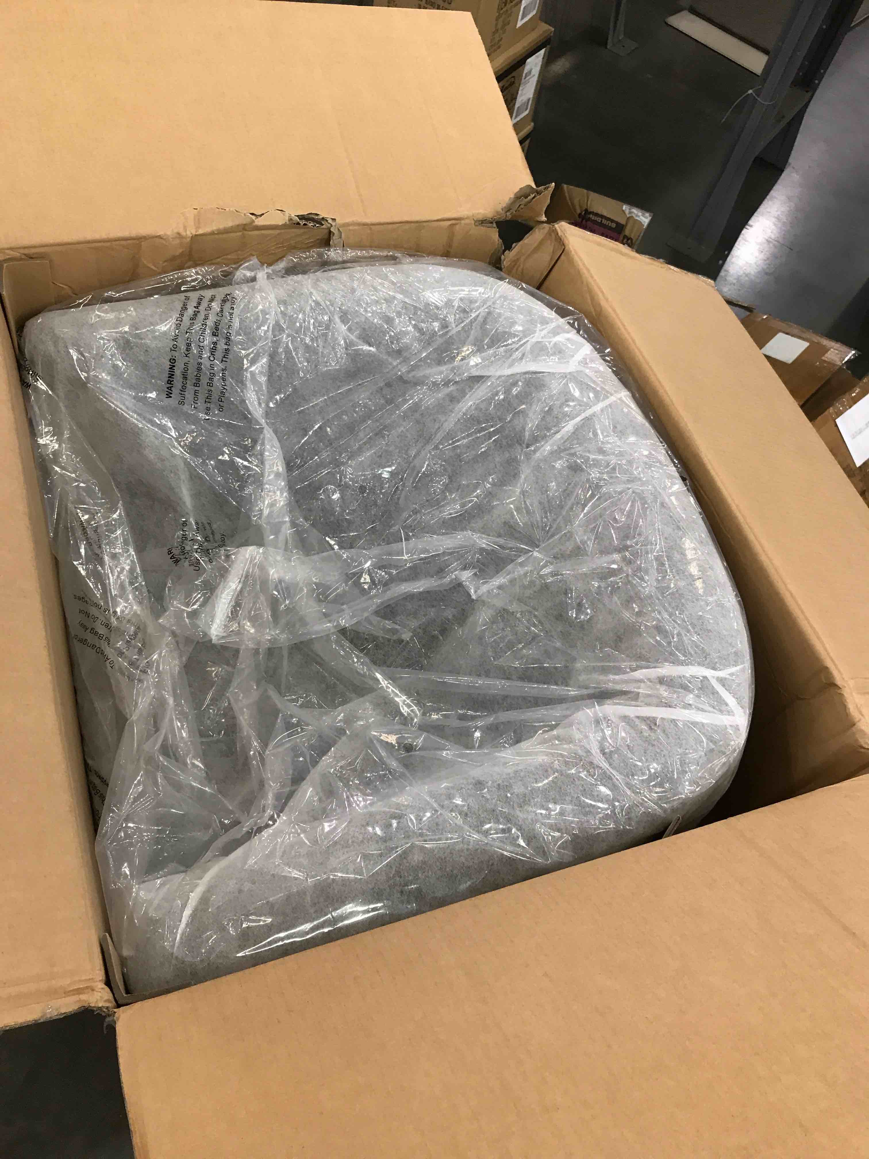 https://s3.amazonaws.com/lotting-images-prod/bidfta/EXS00624247_1695739559880.jpeg
