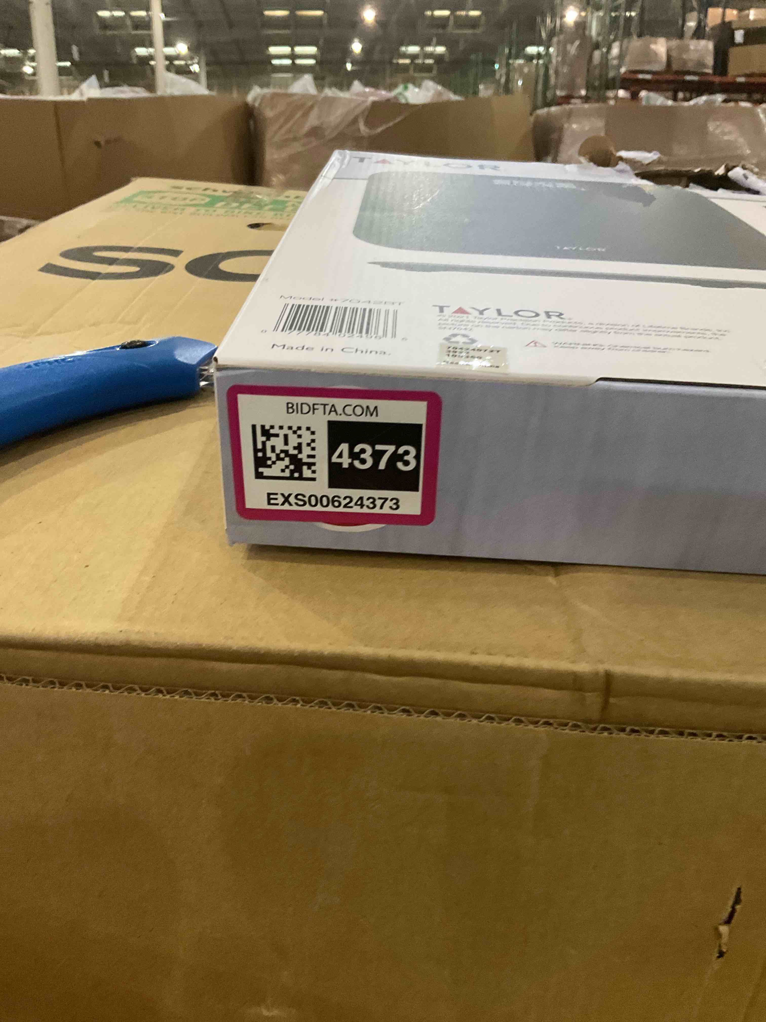 https://s3.amazonaws.com/lotting-images-prod/bidfta/EXS00624373_1695839318347.jpeg