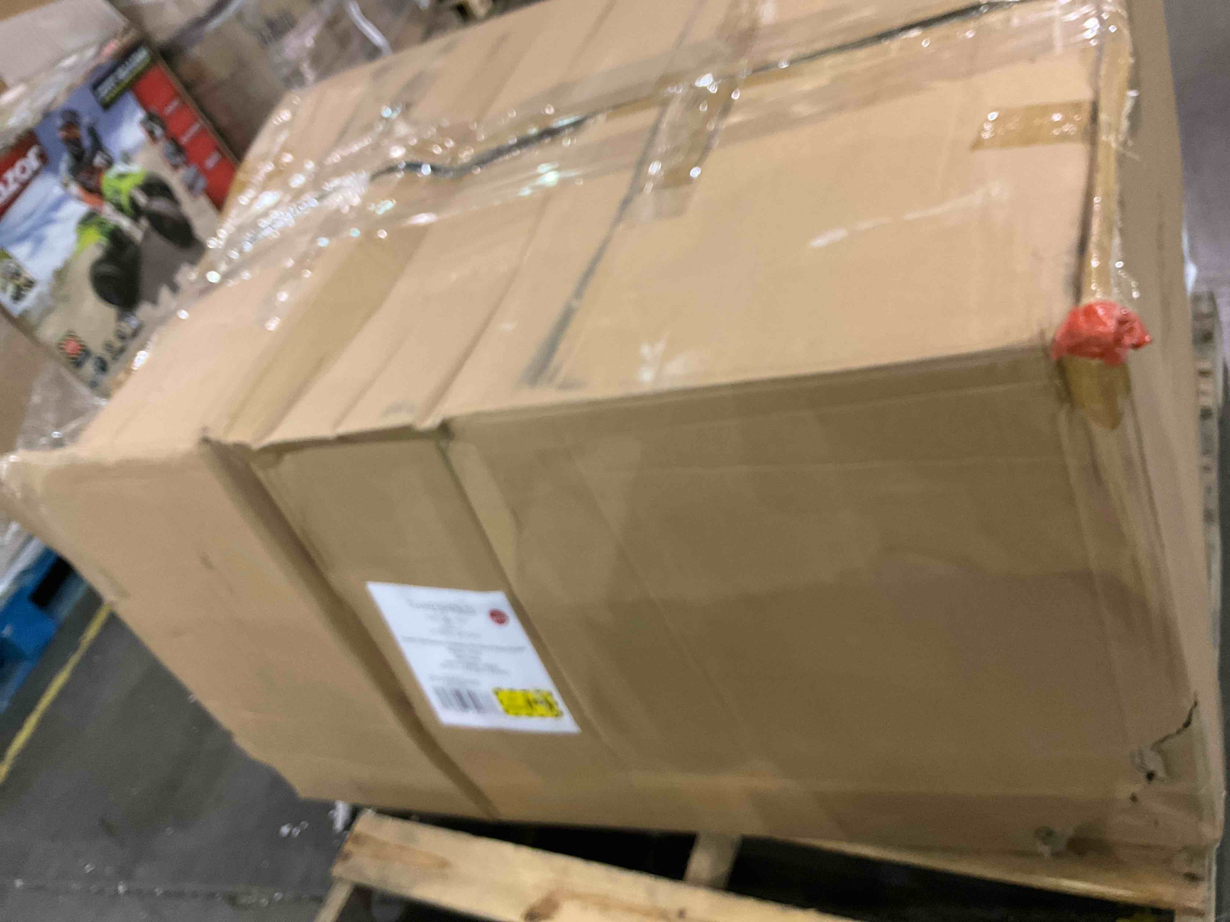 https://s3.amazonaws.com/lotting-images-prod/bidfta/EXS00624458_1695999056555.jpeg