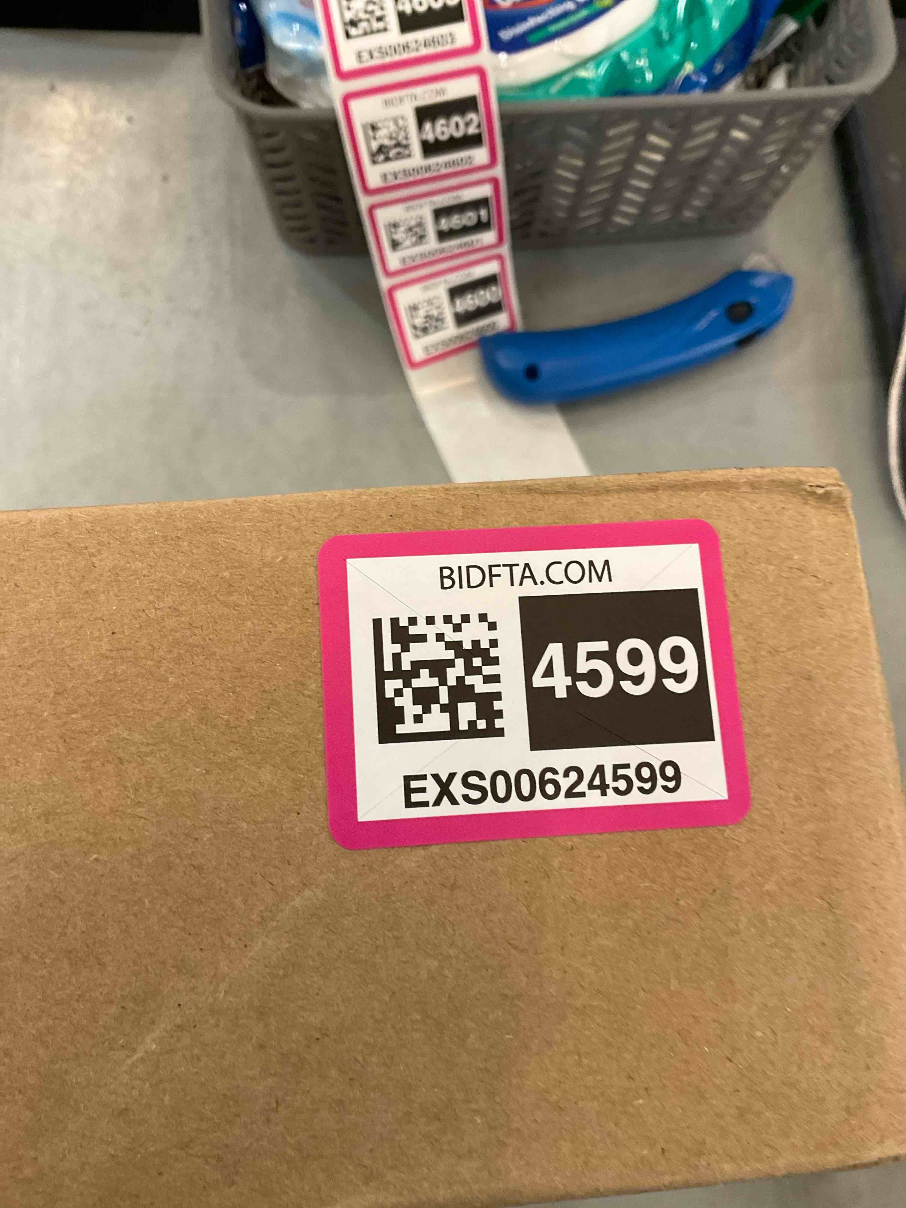 https://s3.amazonaws.com/lotting-images-prod/bidfta/EXS00624599_1695145592414.jpeg