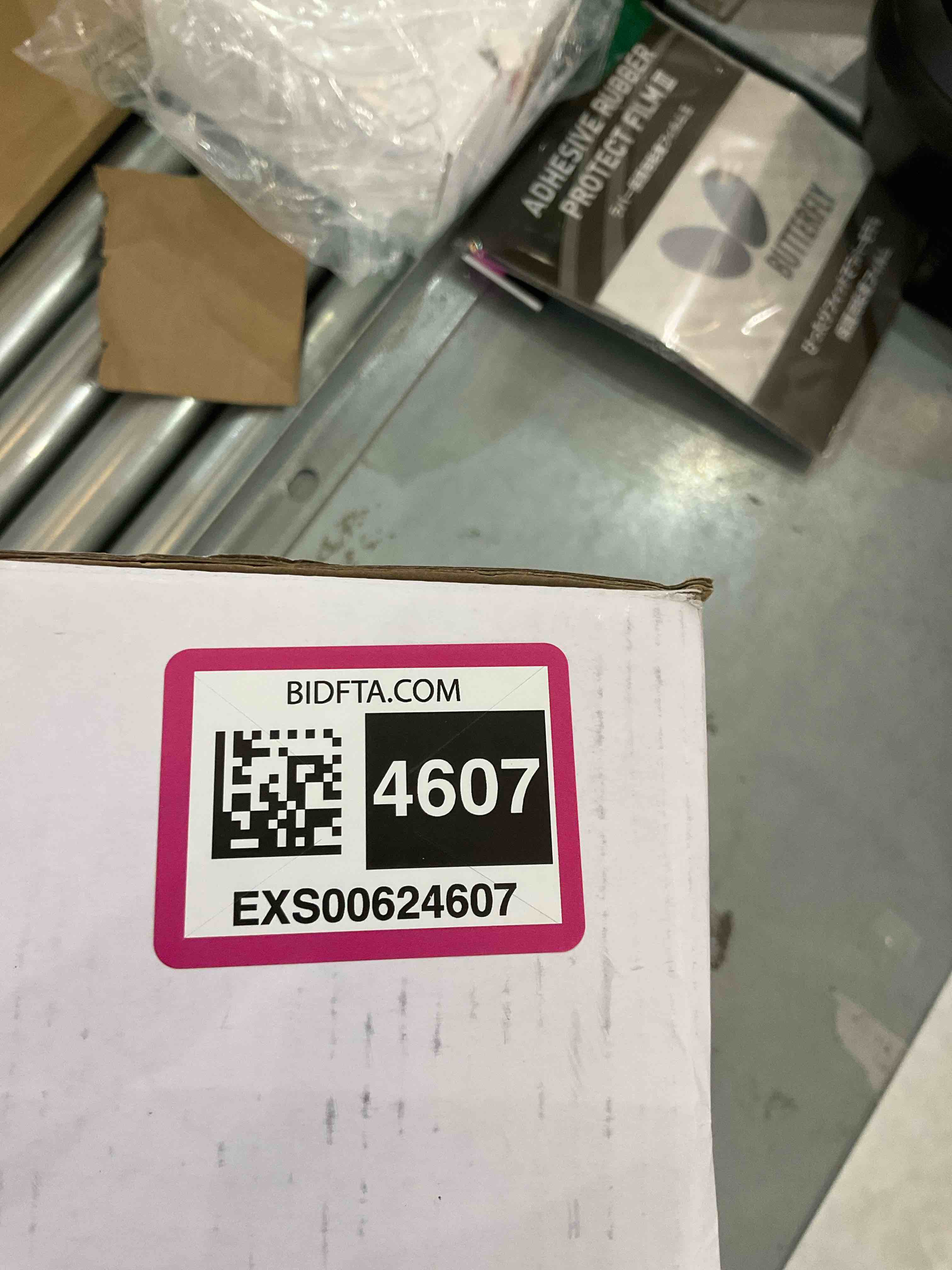 https://s3.amazonaws.com/lotting-images-prod/bidfta/EXS00624607_1695148904646.jpeg