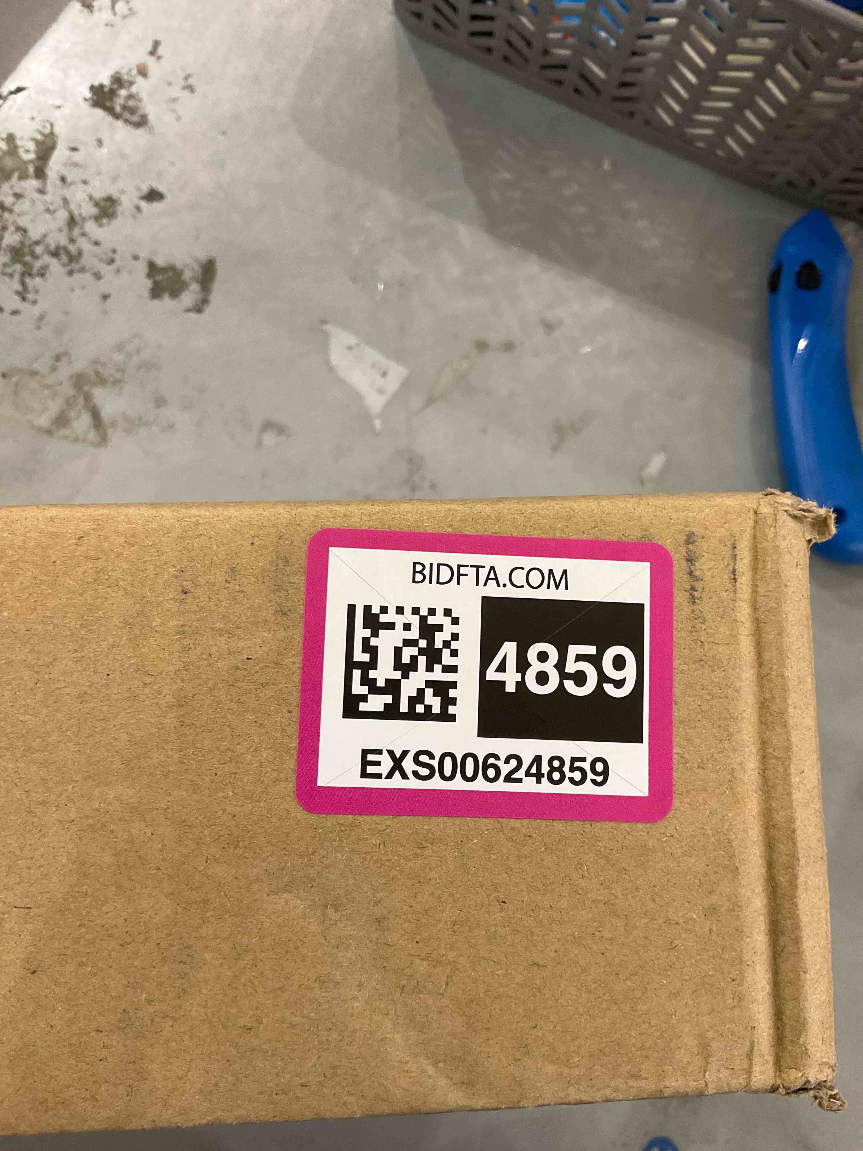 https://s3.amazonaws.com/lotting-images-prod/bidfta/EXS00624859_1695318491684.jpeg