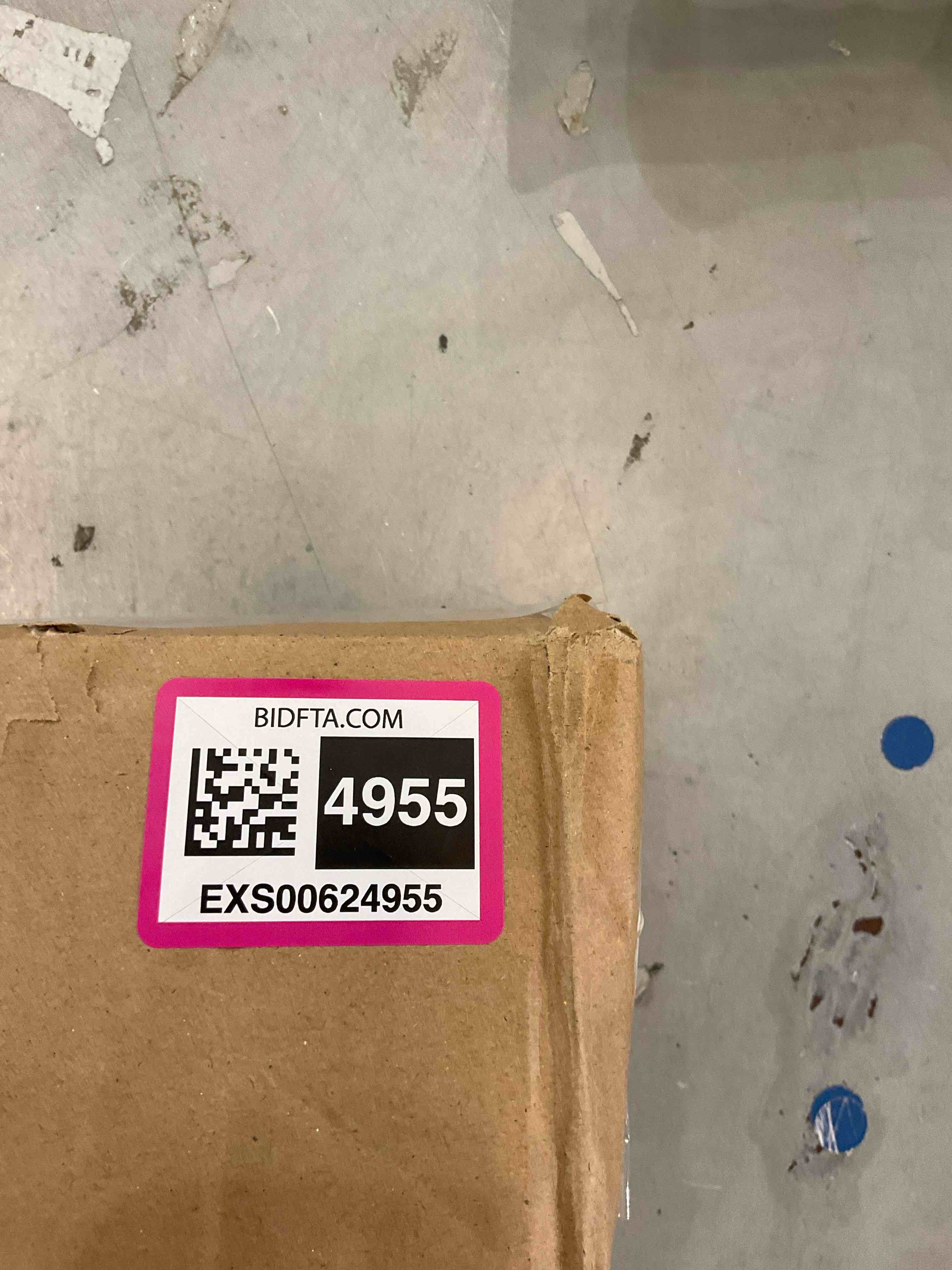 https://s3.amazonaws.com/lotting-images-prod/bidfta/EXS00624955_1695663631381.jpeg