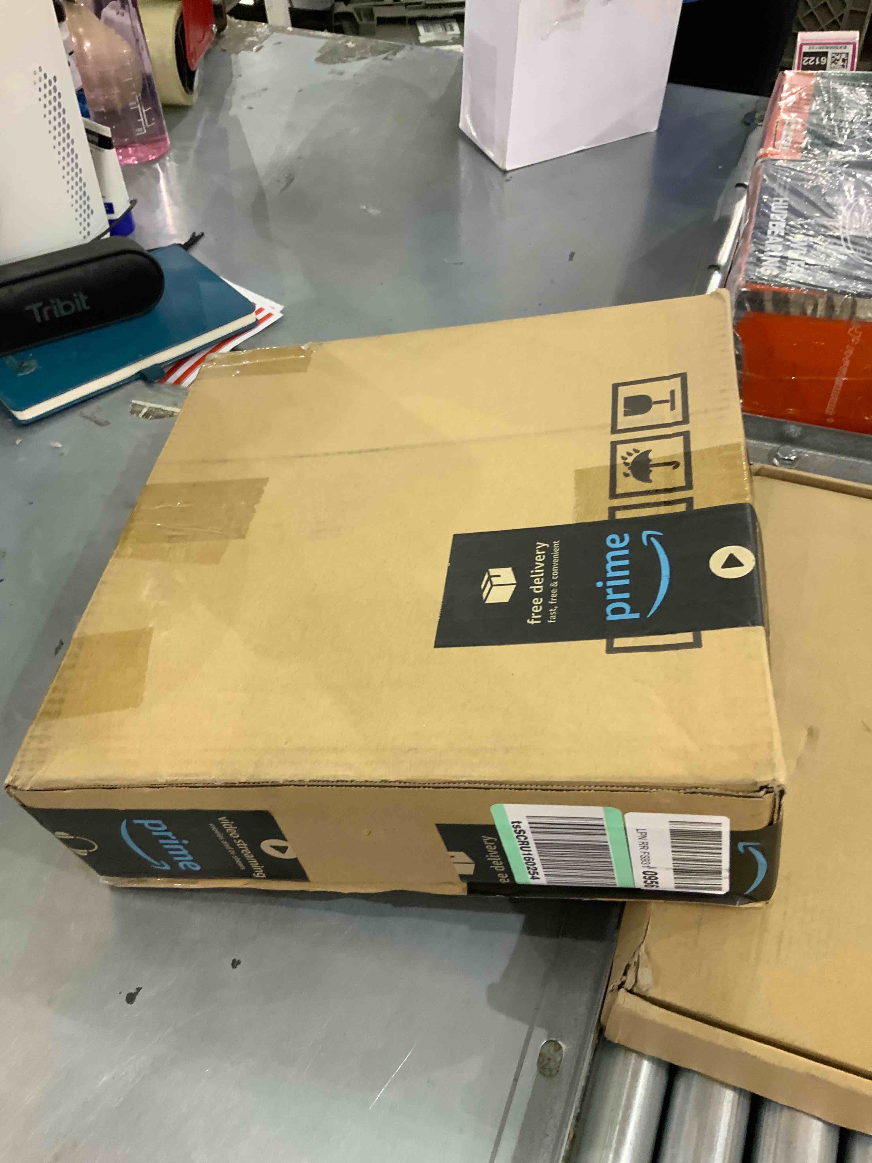 https://s3.amazonaws.com/lotting-images-prod/bidfta/EXS00625615_1695036582638.jpeg